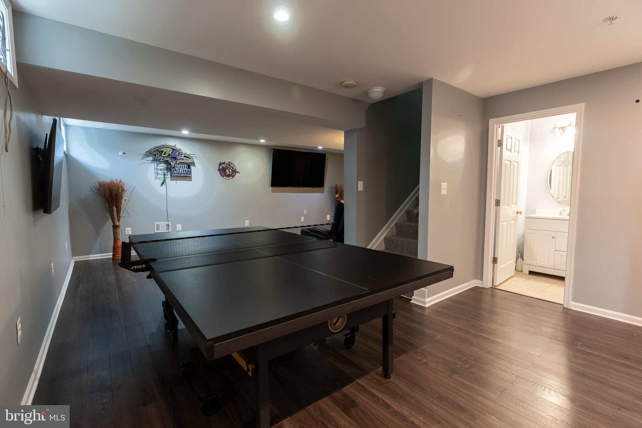 GLENN STATION - Residential Lease