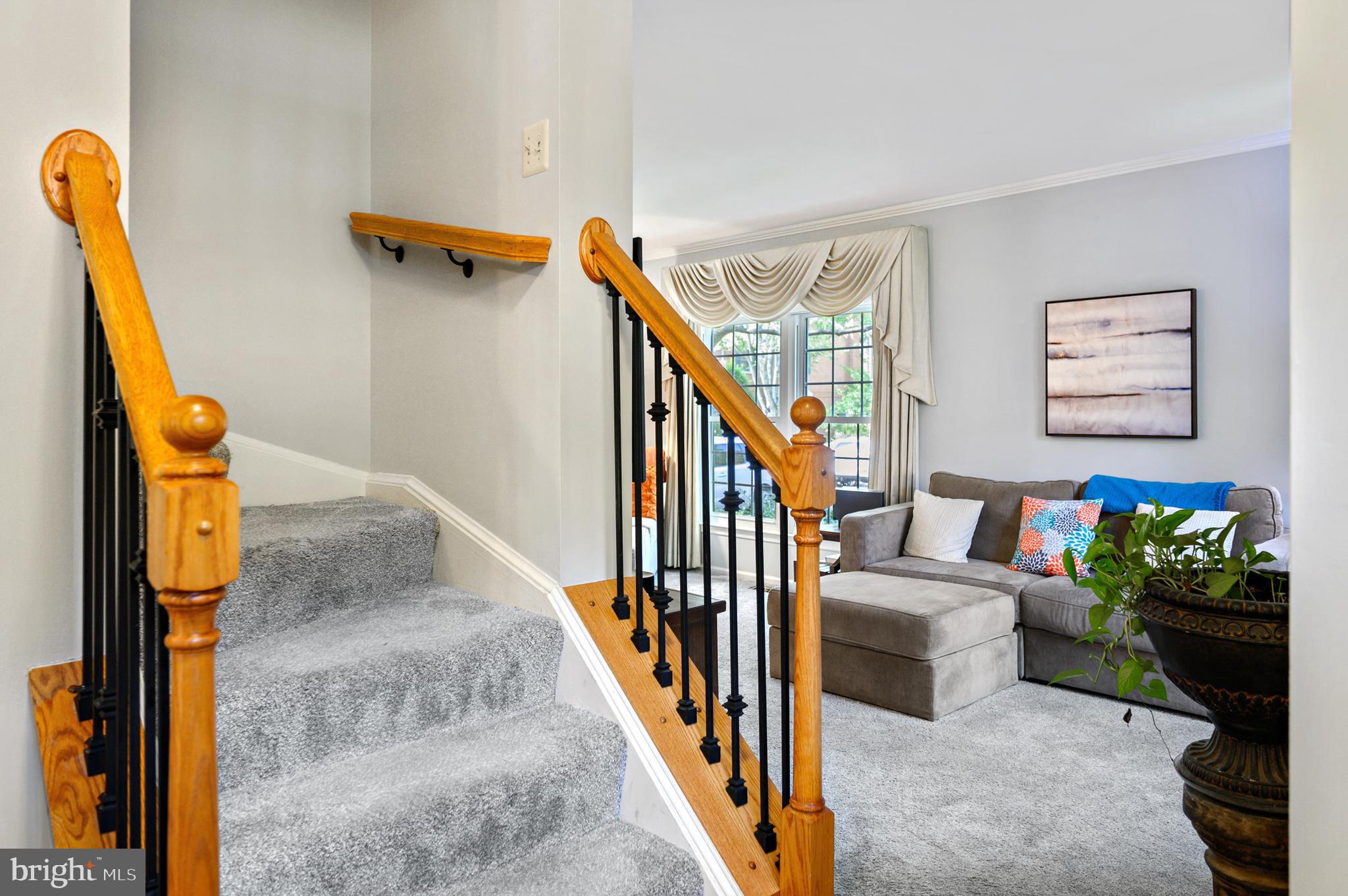 HUNTINGTON AT MT VERNON - Residential