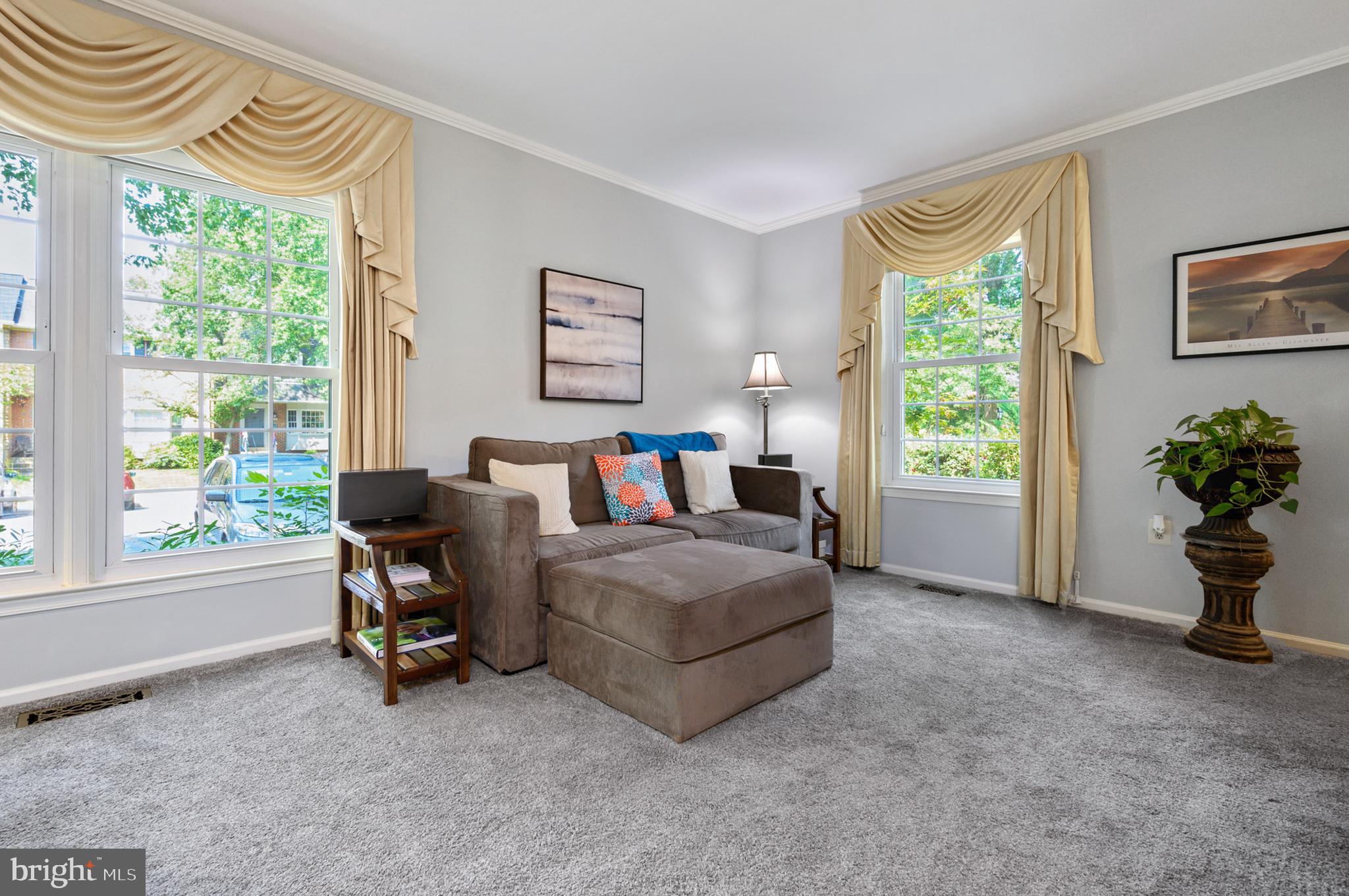 HUNTINGTON AT MT VERNON - Residential