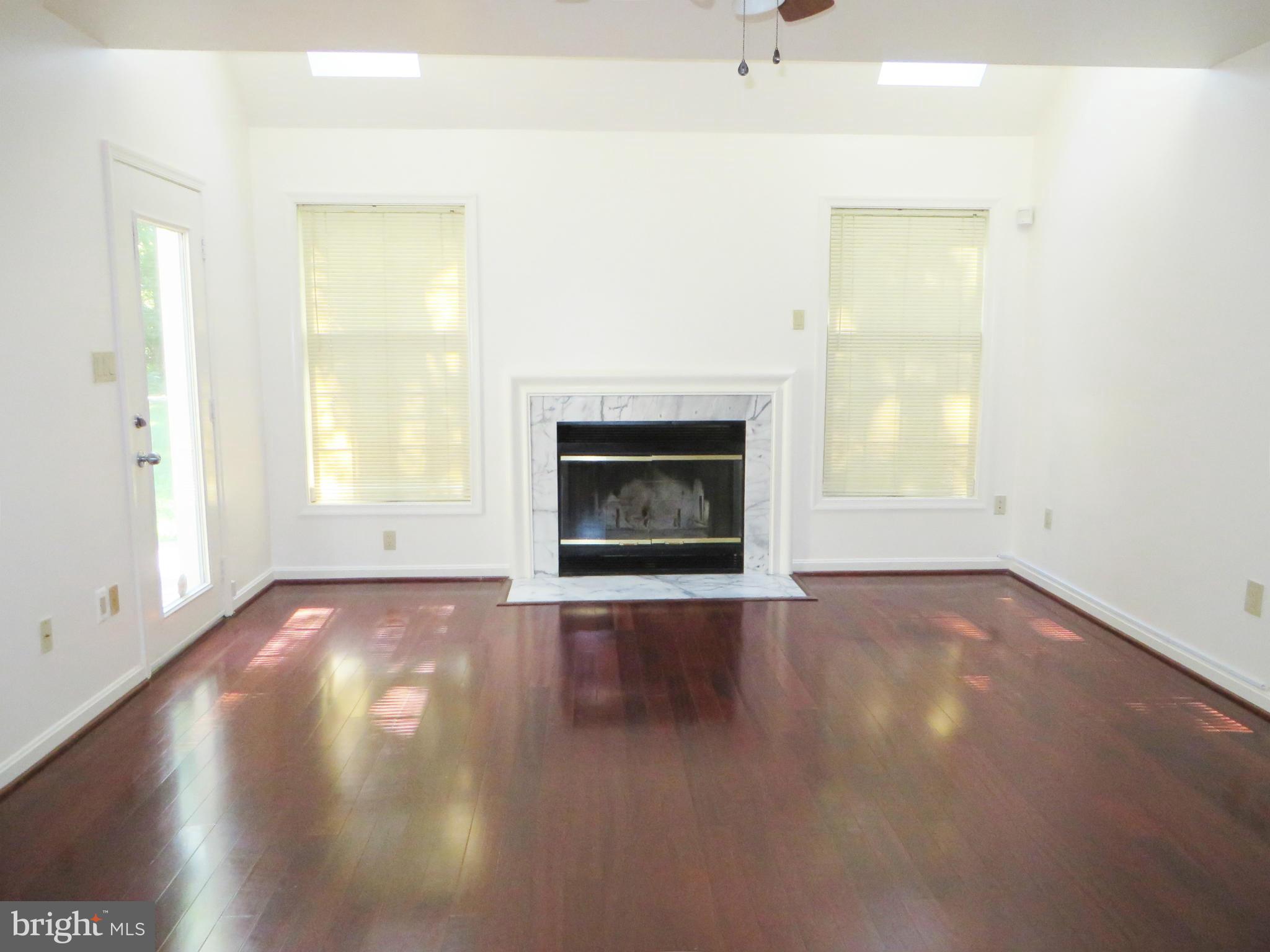 CEDAR COVE - Residential Lease