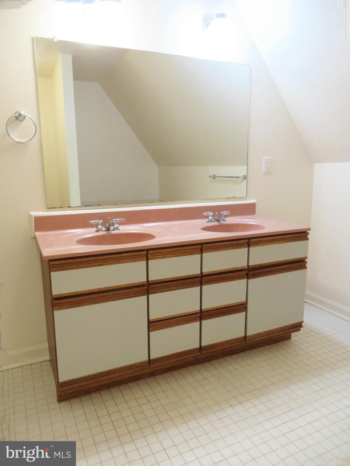 CEDAR COVE - Residential Lease