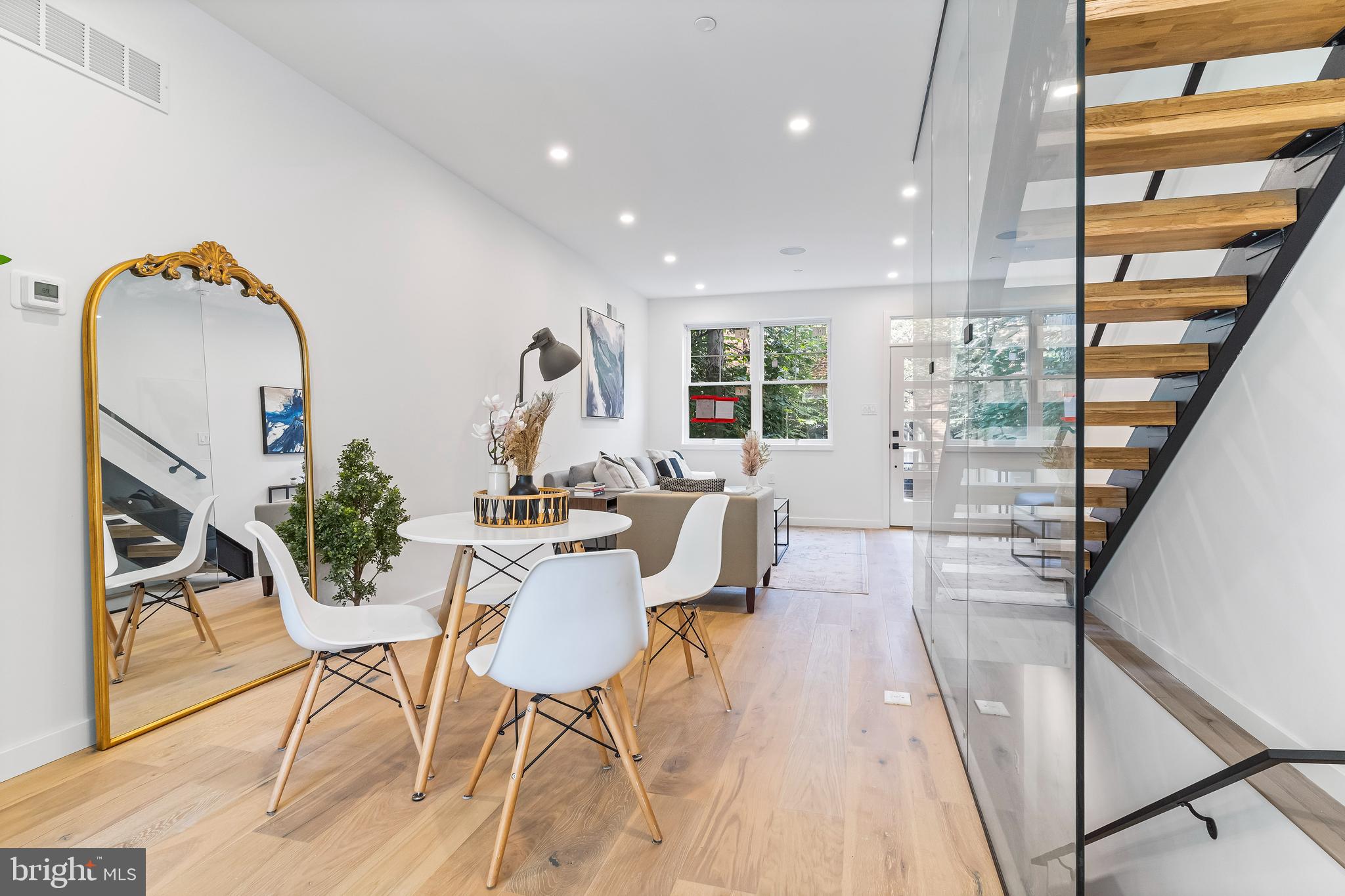 GRADUATE HOSPITAL - Residential