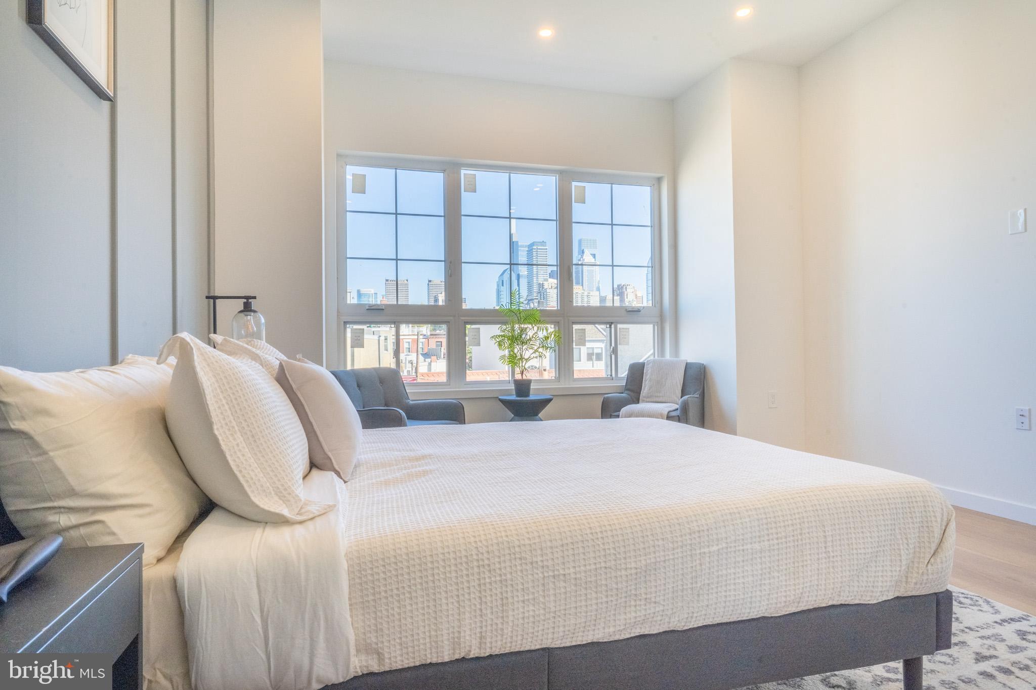 GRADUATE HOSPITAL - Residential