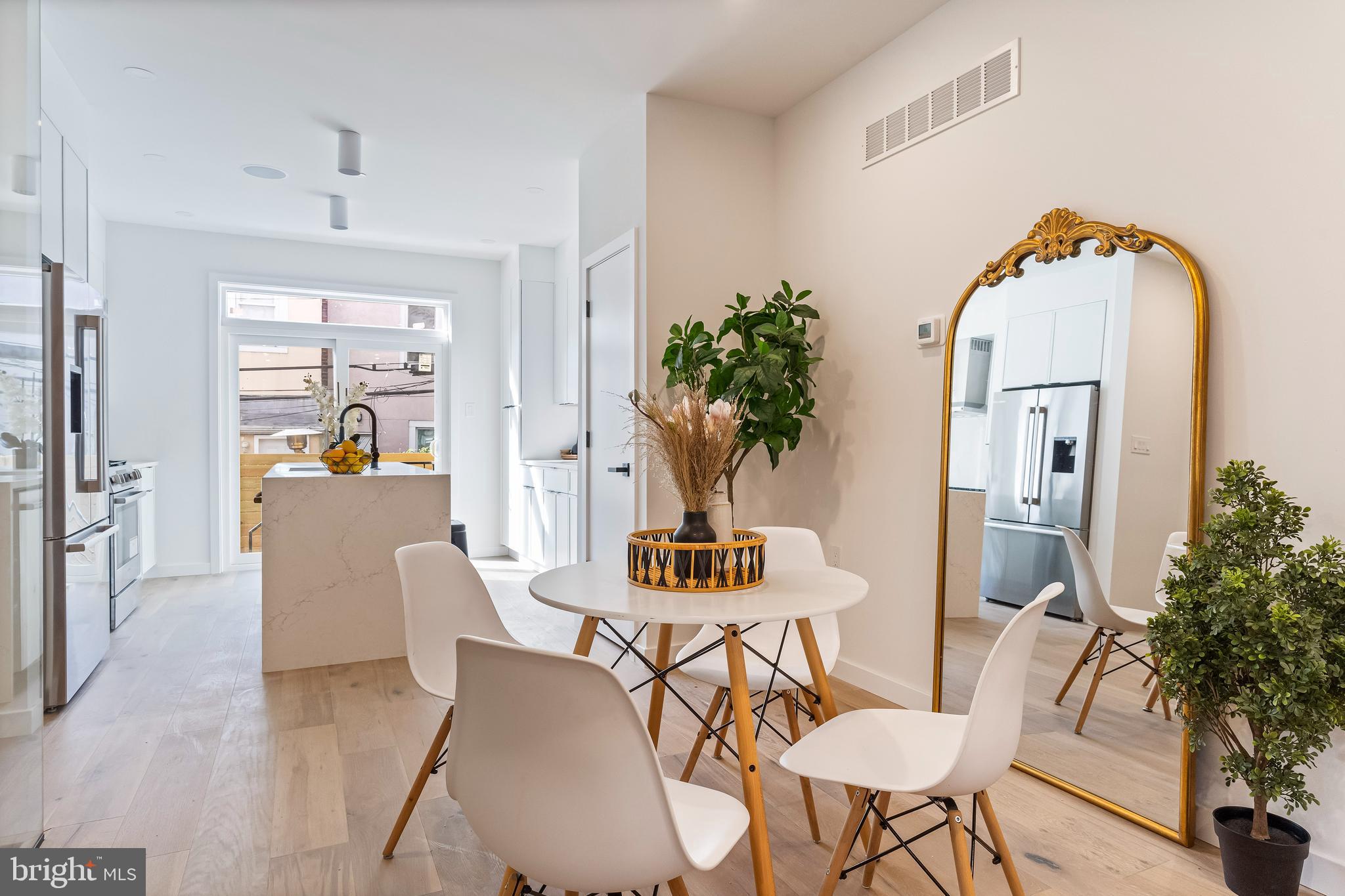 GRADUATE HOSPITAL - Residential