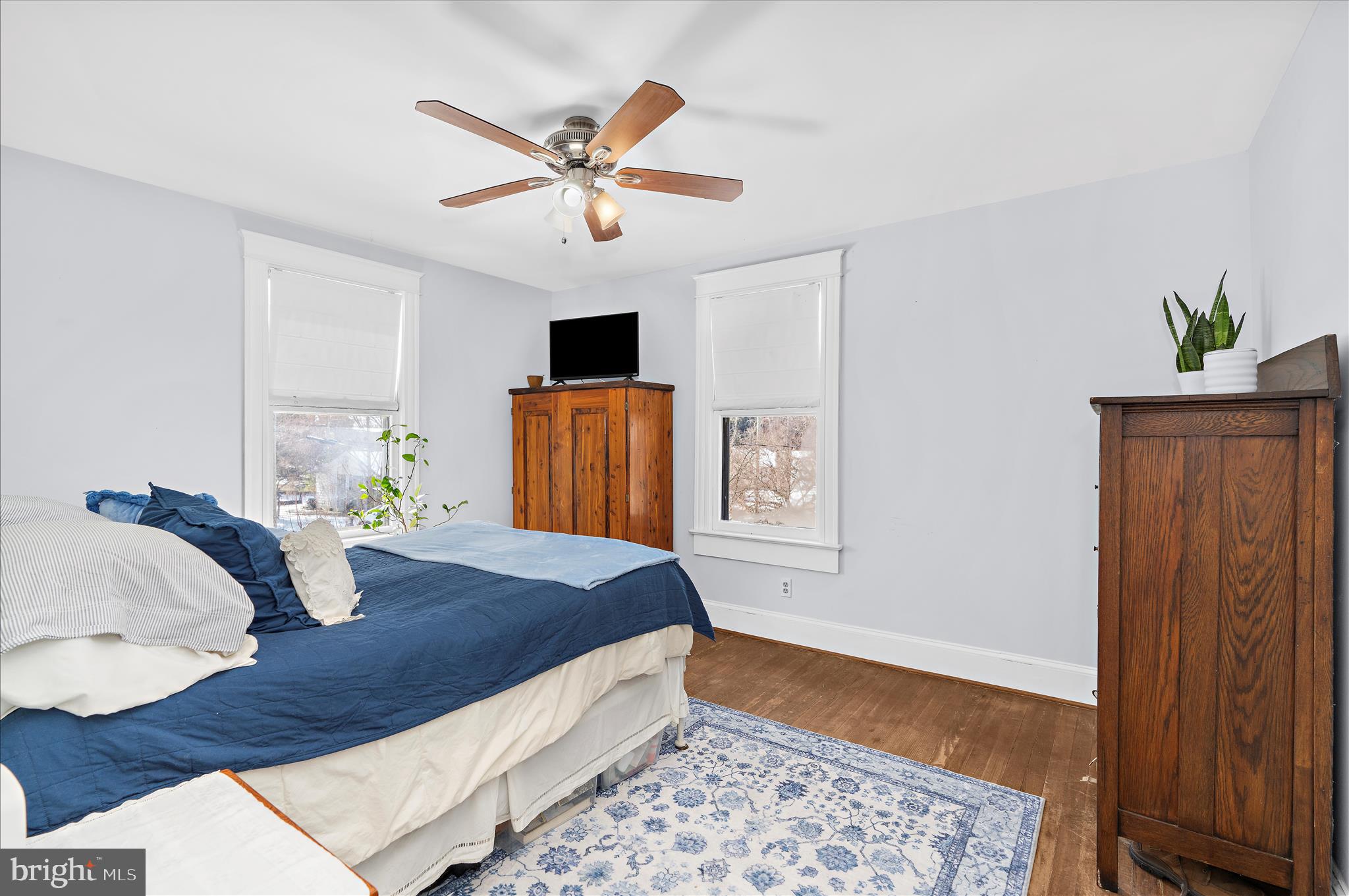 HISTORIC CENTREVILLE - Residential