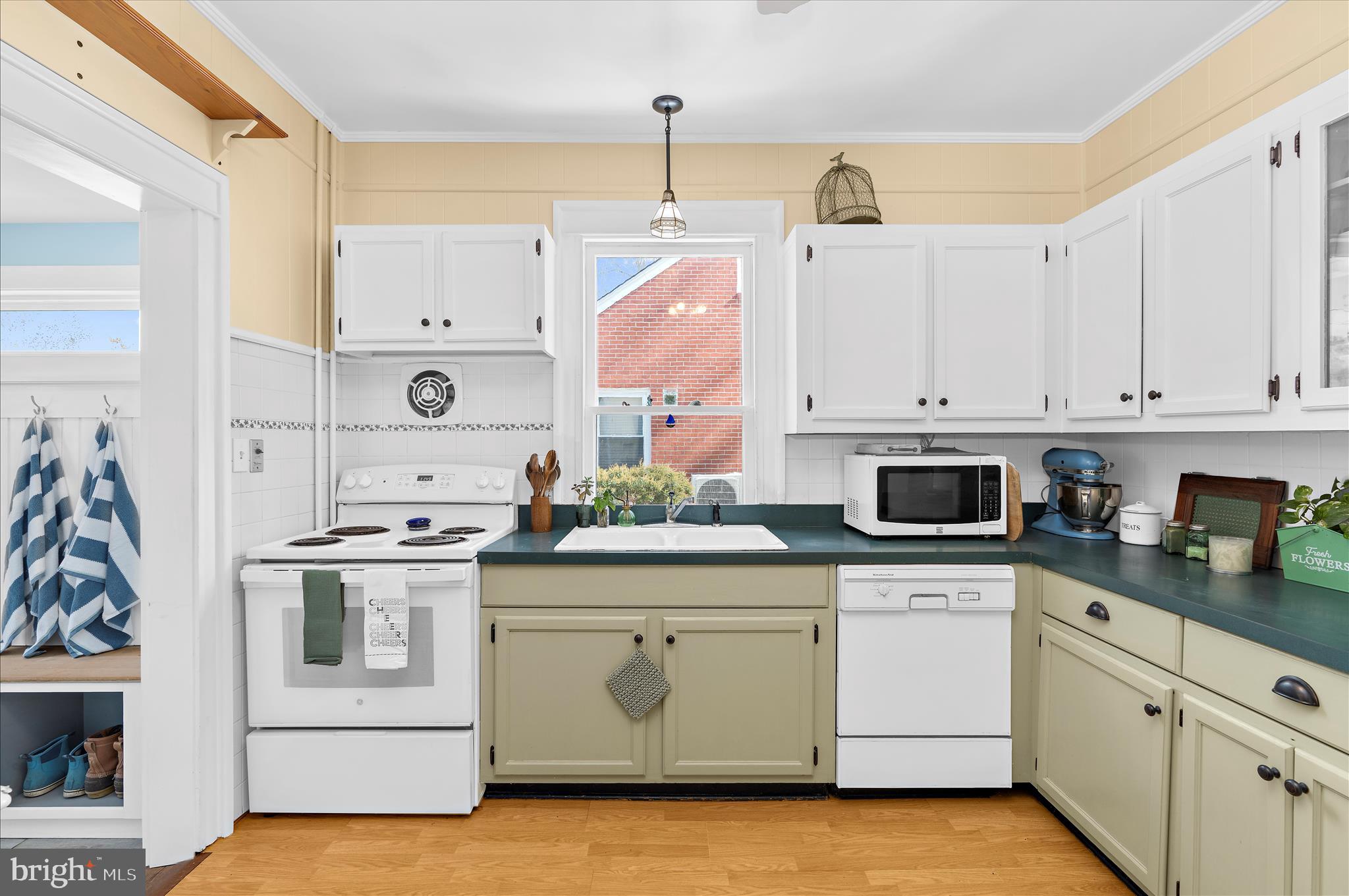 HISTORIC CENTREVILLE - Residential