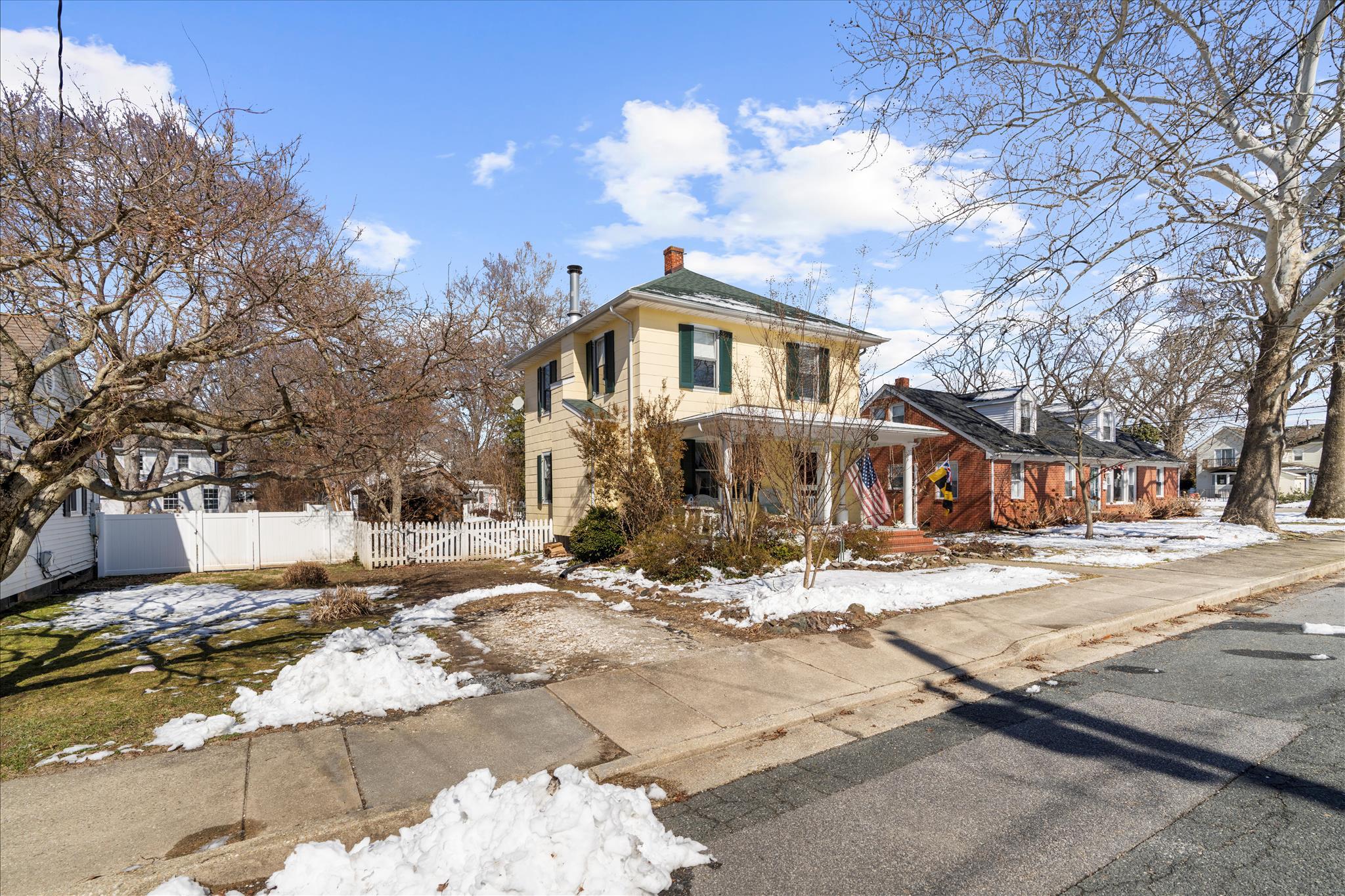 HISTORIC CENTREVILLE - Residential