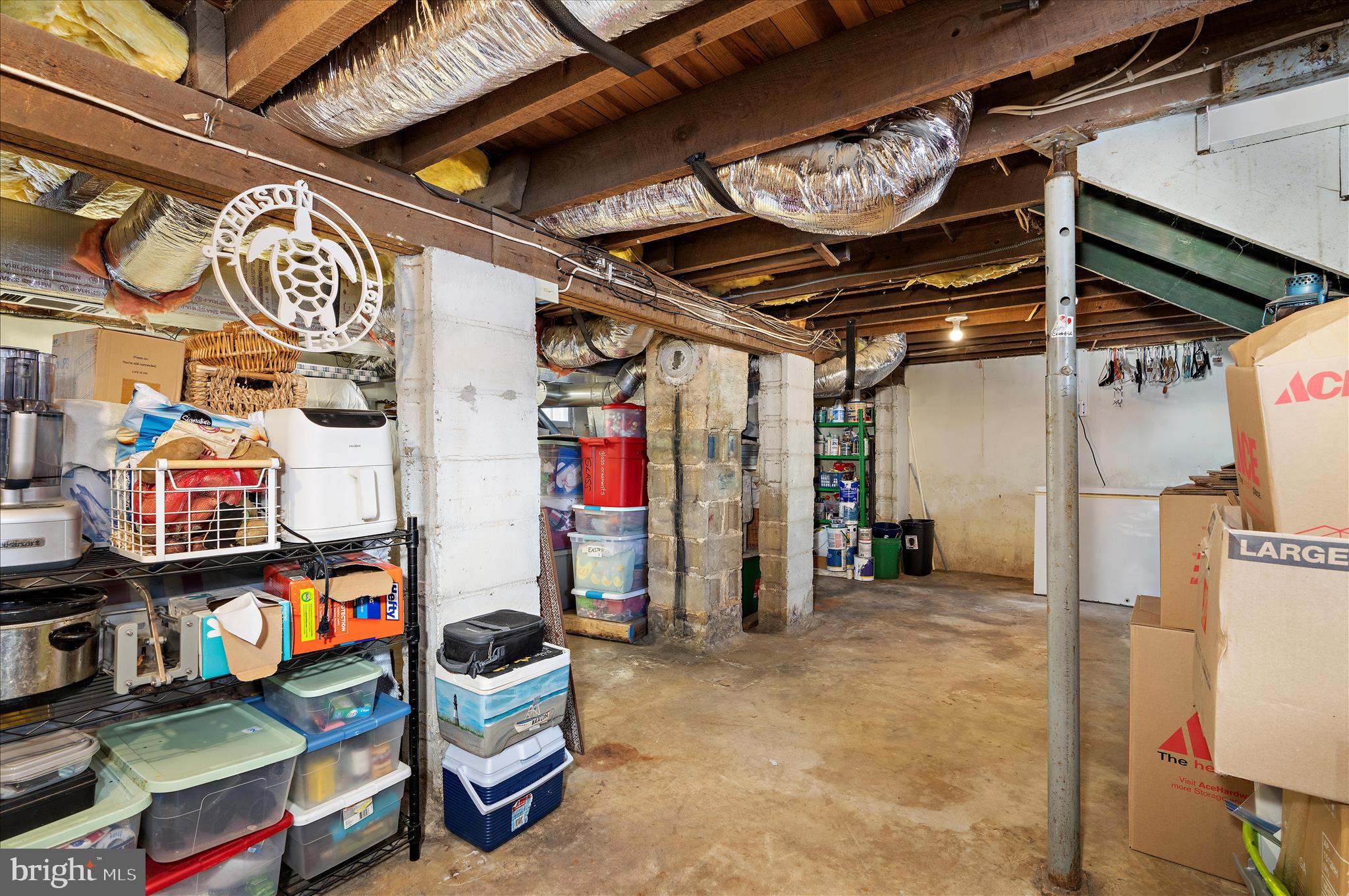 HISTORIC CENTREVILLE - Residential