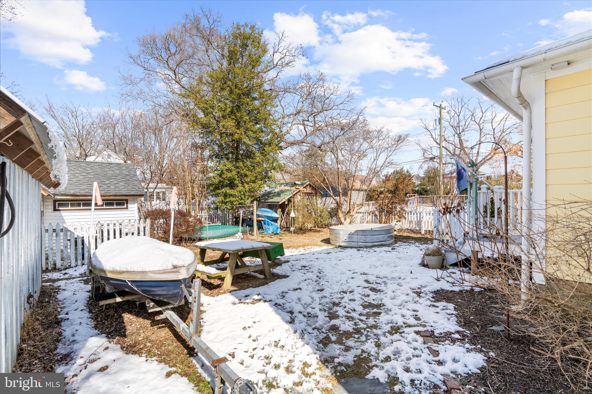 HISTORIC CENTREVILLE - Residential