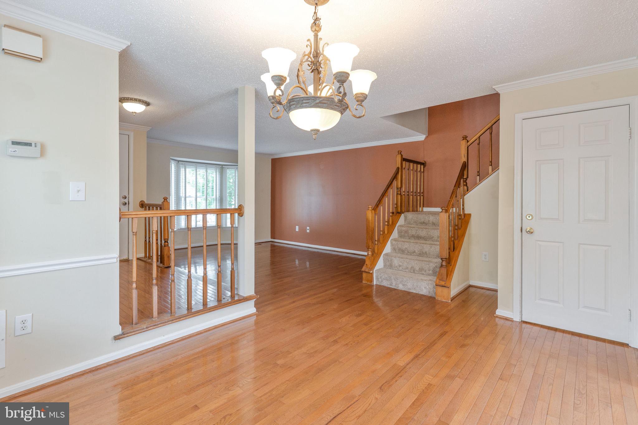 LAKE RIDGE - MOHICAN - Residential Lease