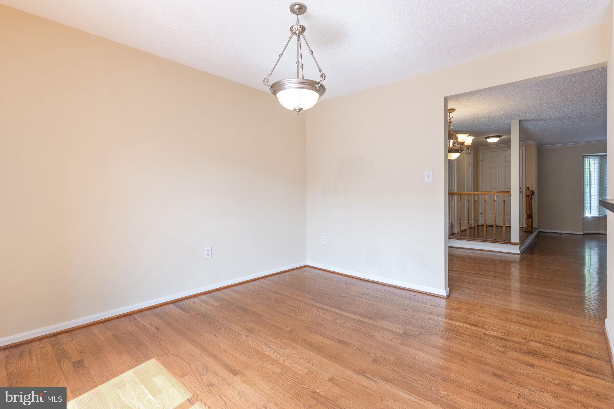 LAKE RIDGE - MOHICAN - Residential Lease