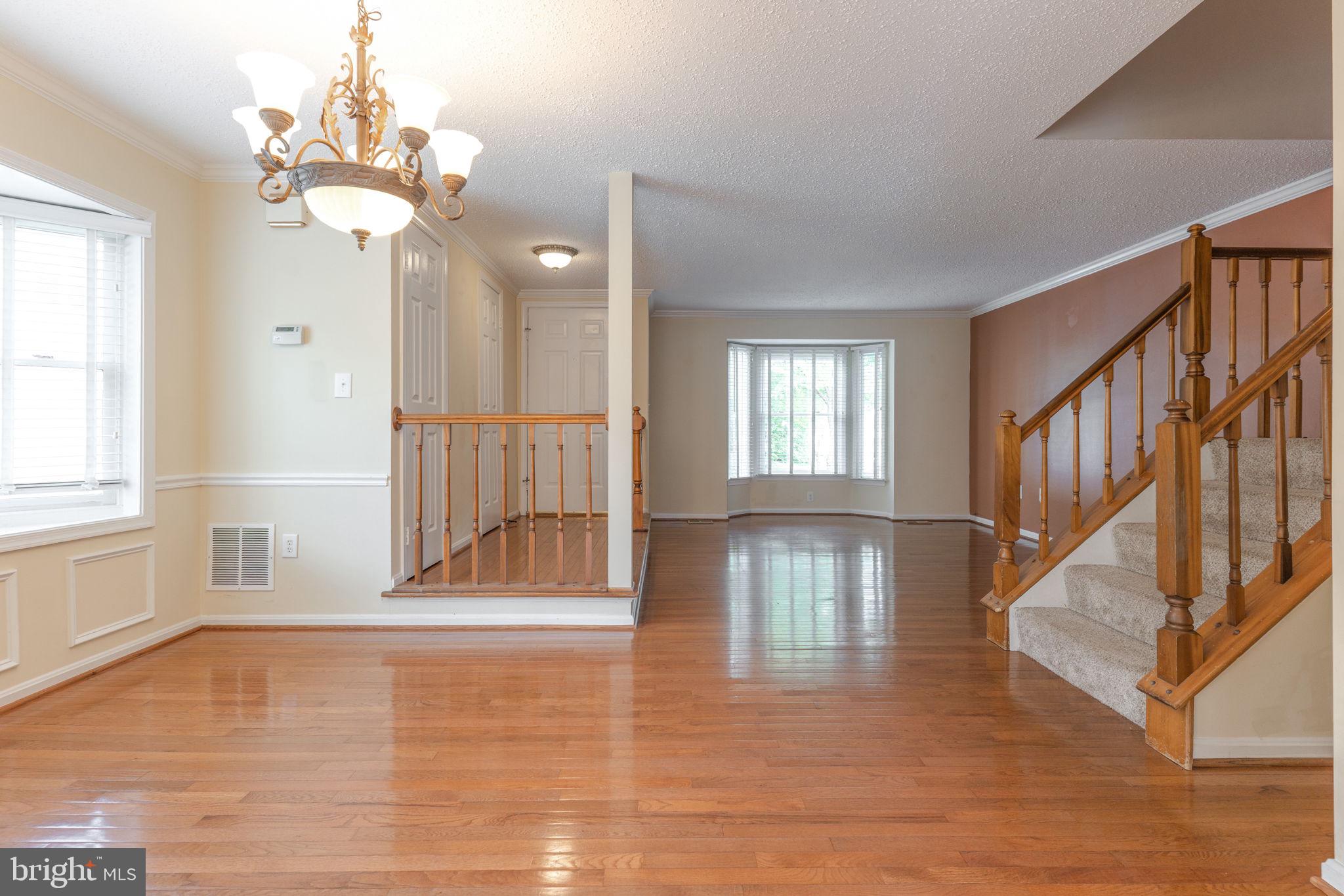 LAKE RIDGE - MOHICAN - Residential Lease