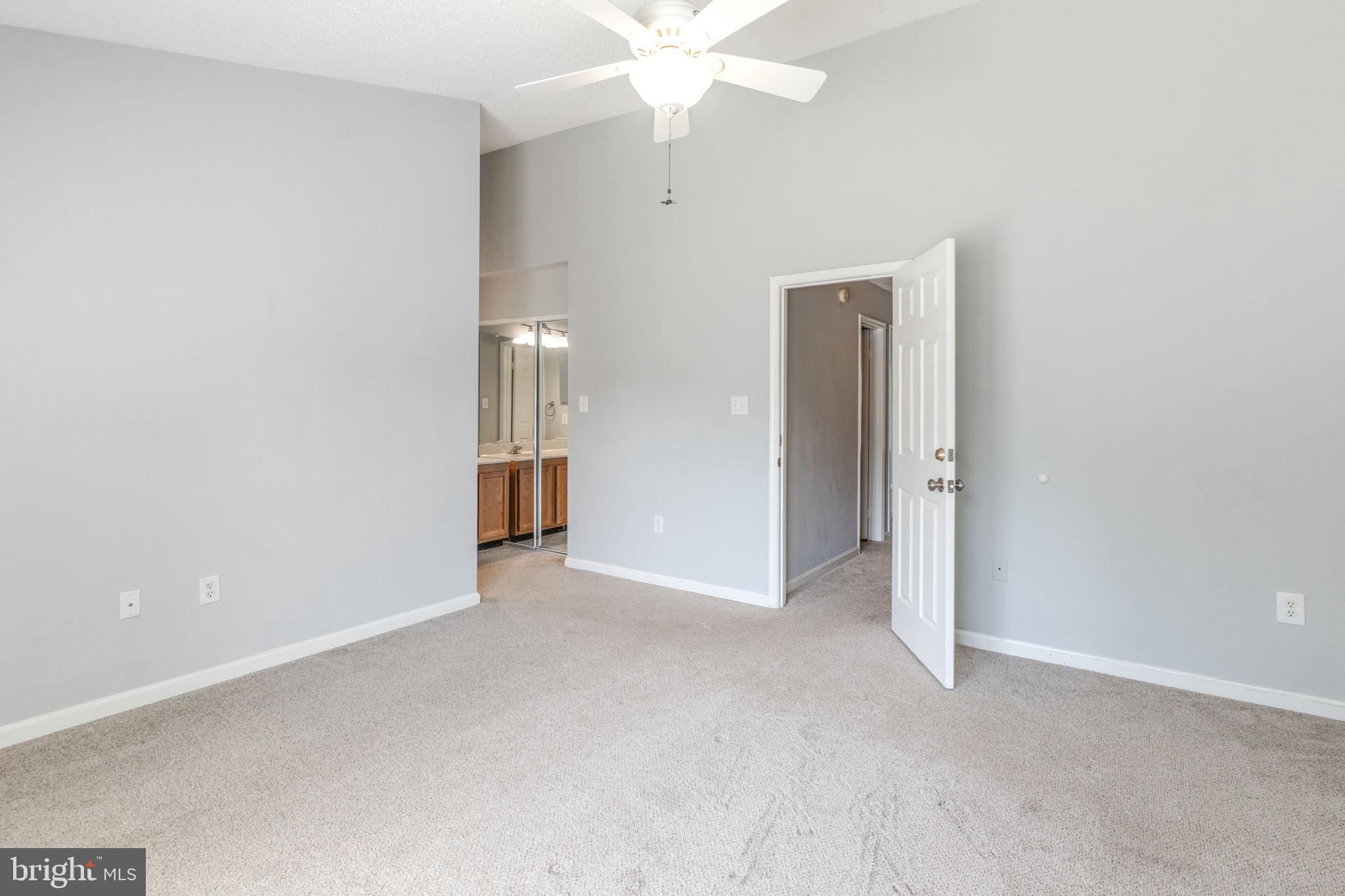 LAKE RIDGE - MOHICAN - Residential Lease