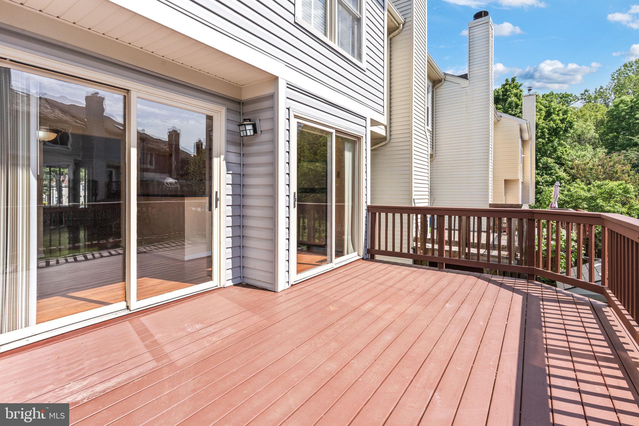 LAKE RIDGE - MOHICAN - Residential Lease