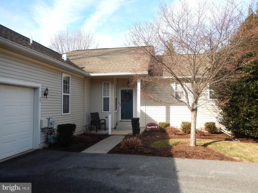 Photo of 24 Hunters Way, GLEN MILLS, PA 19342 (MLS # PADE2106272)