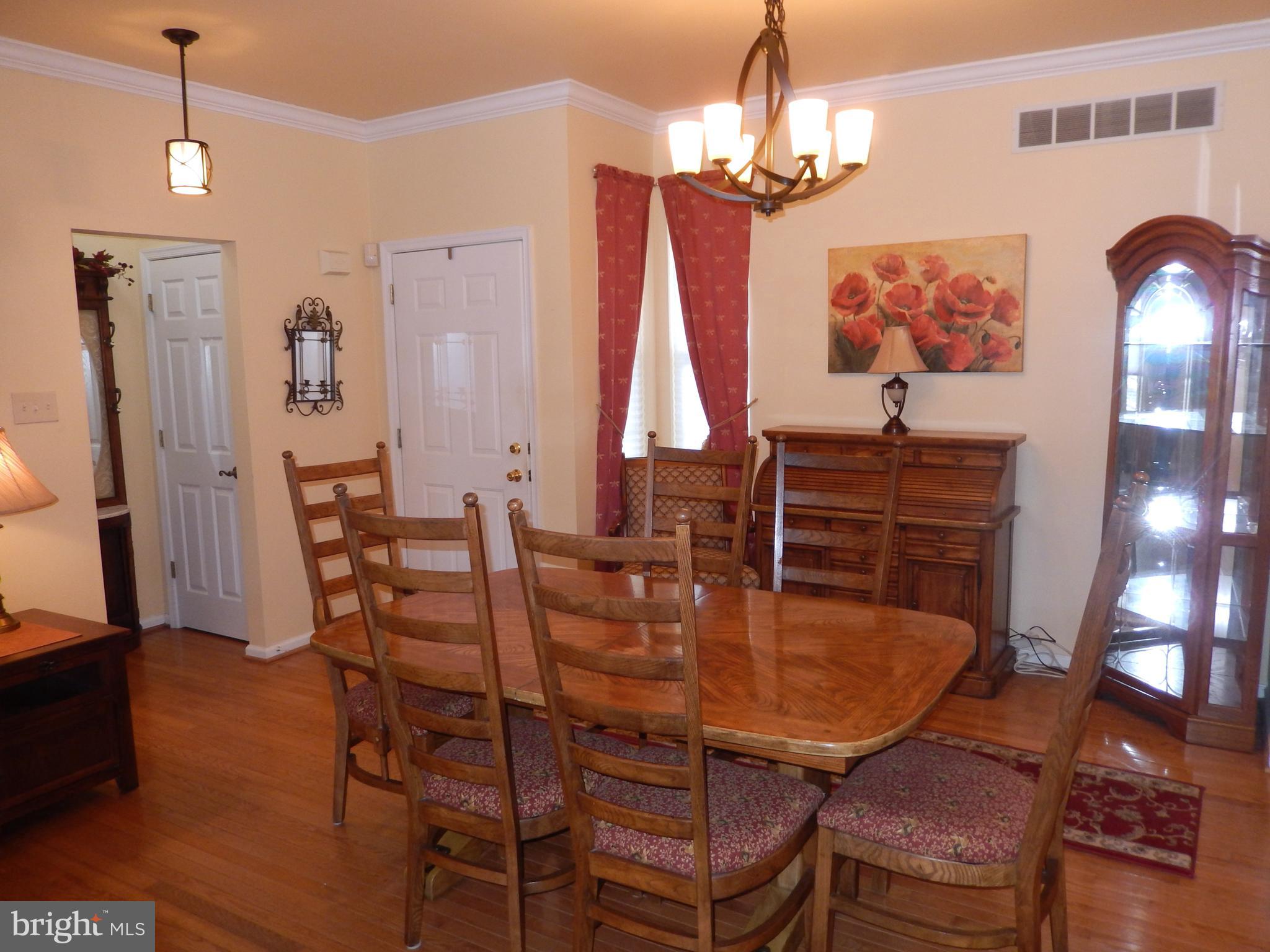 FOX HILL FARM - Residential