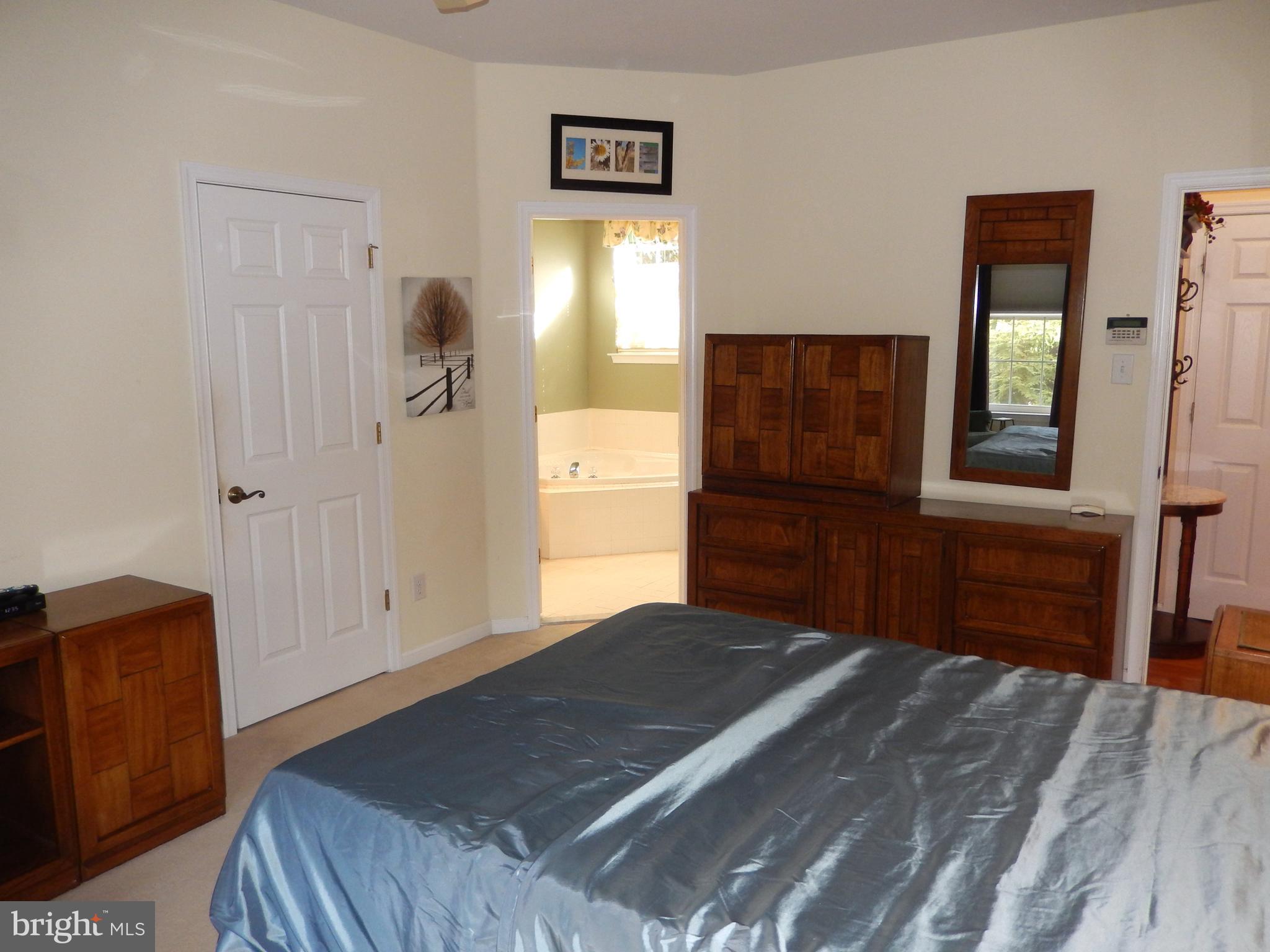 FOX HILL FARM - Residential