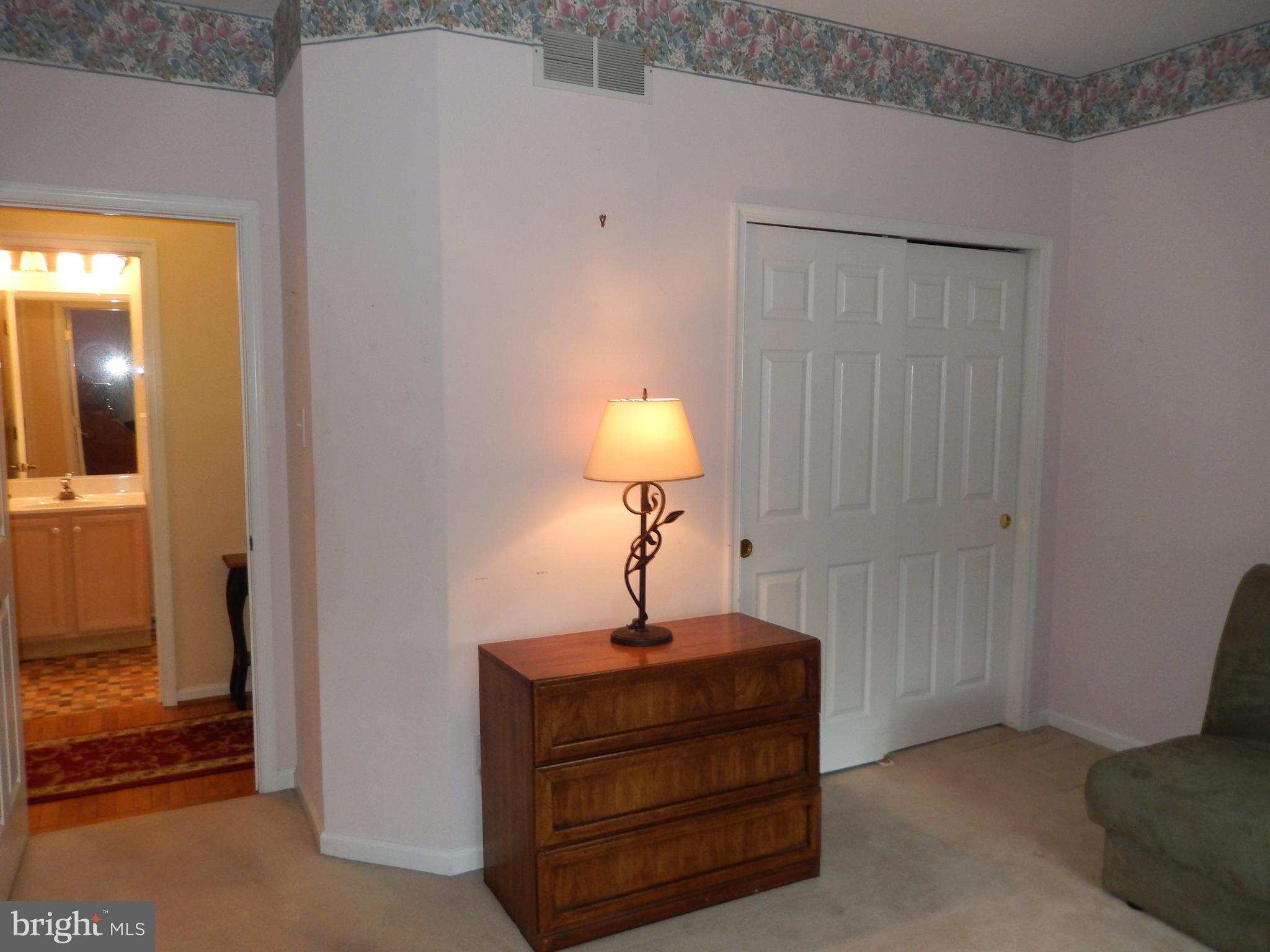 FOX HILL FARM - Residential