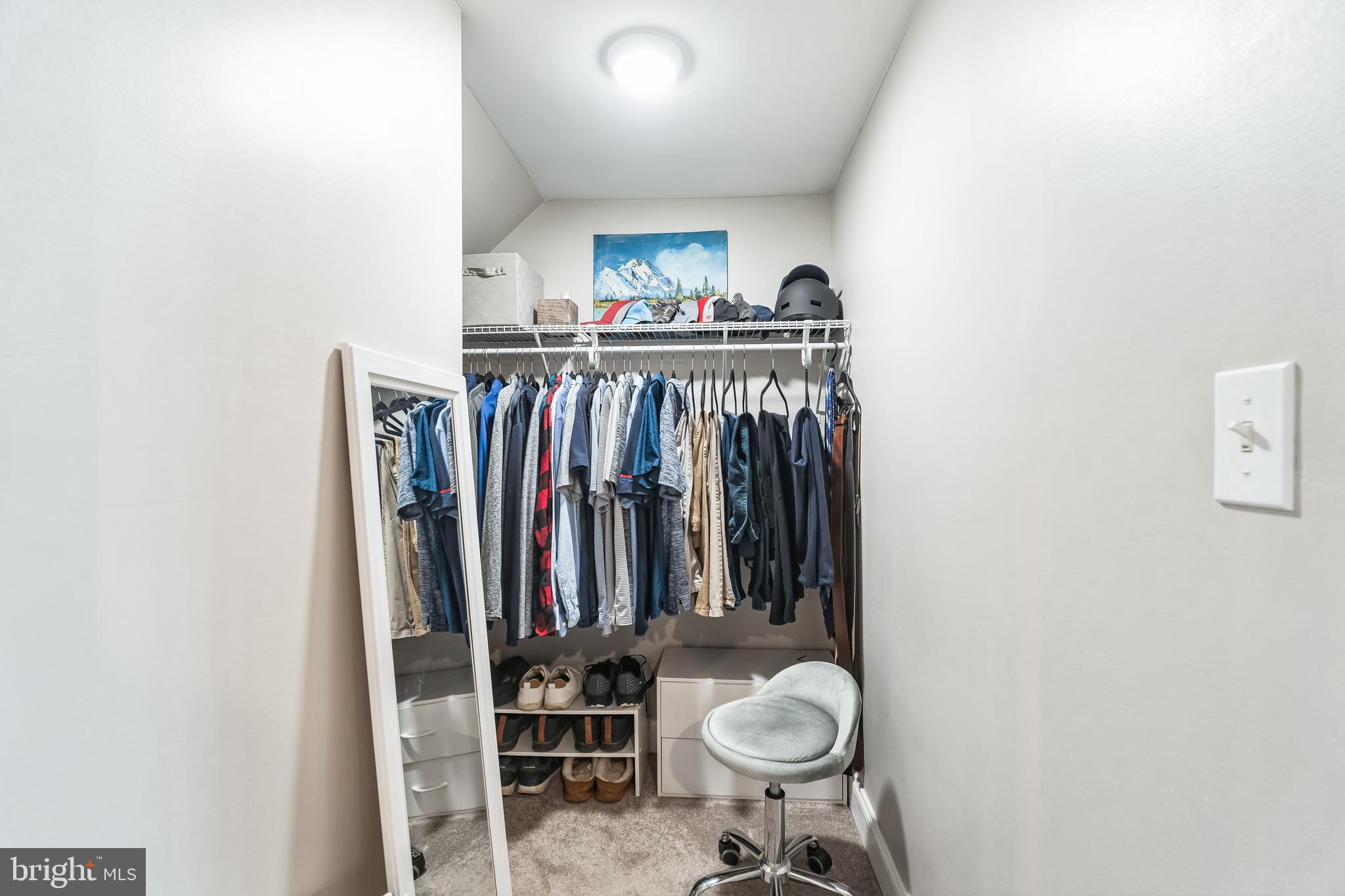 OAKS AT LAFAYETTE HILL - Residential