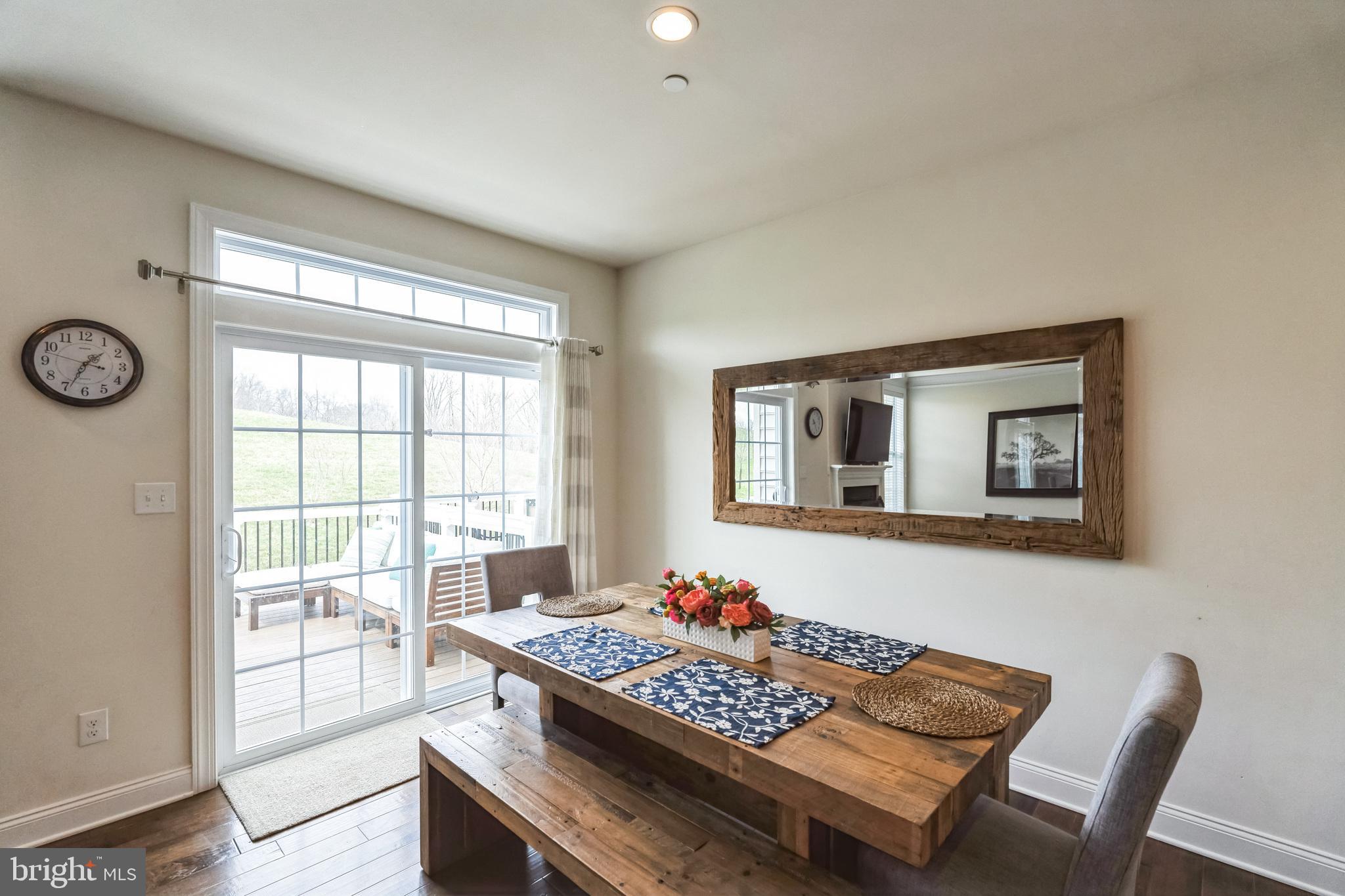 OAKS AT LAFAYETTE HILL - Residential