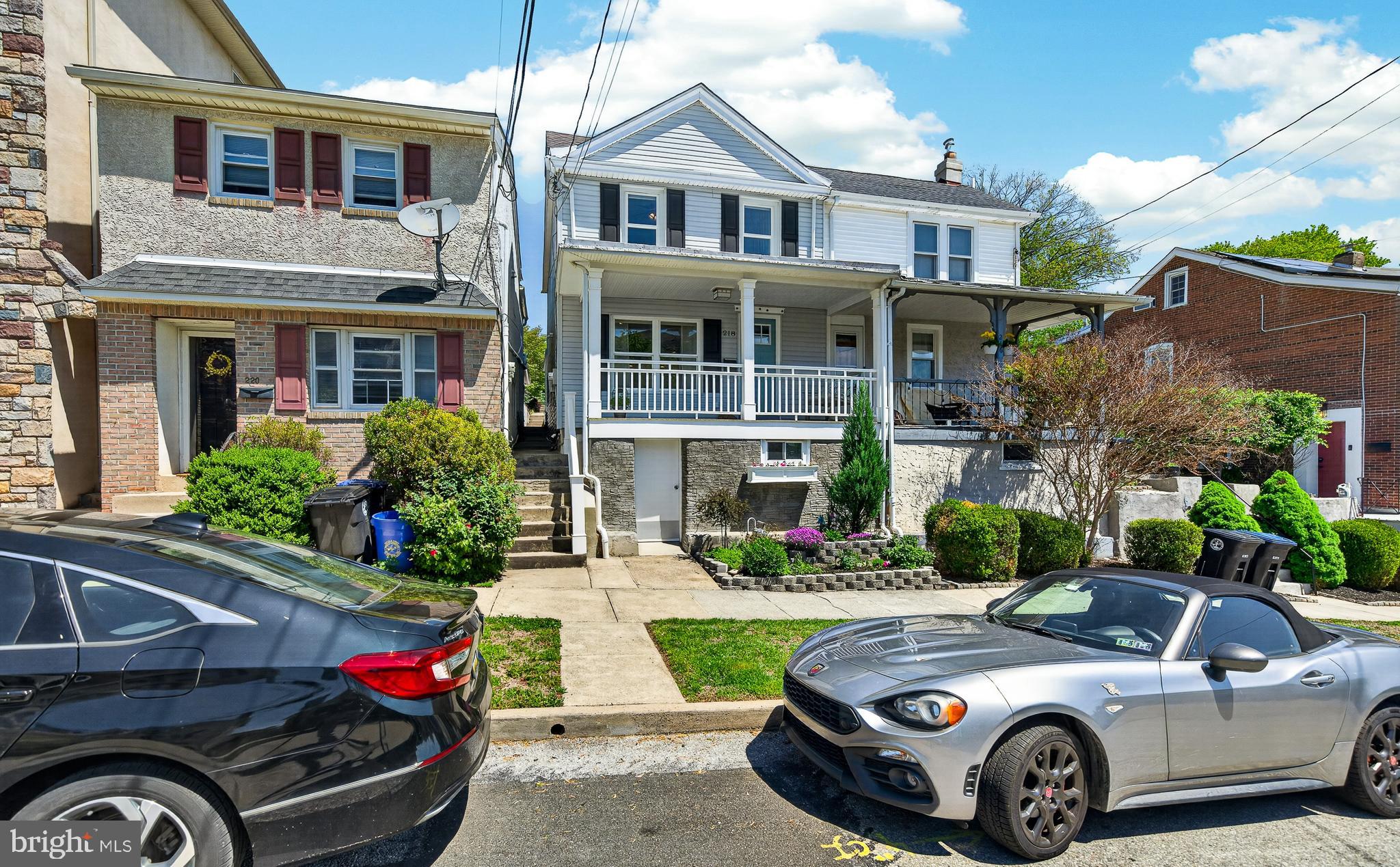 STRAWBERRY FIELDS - Residential