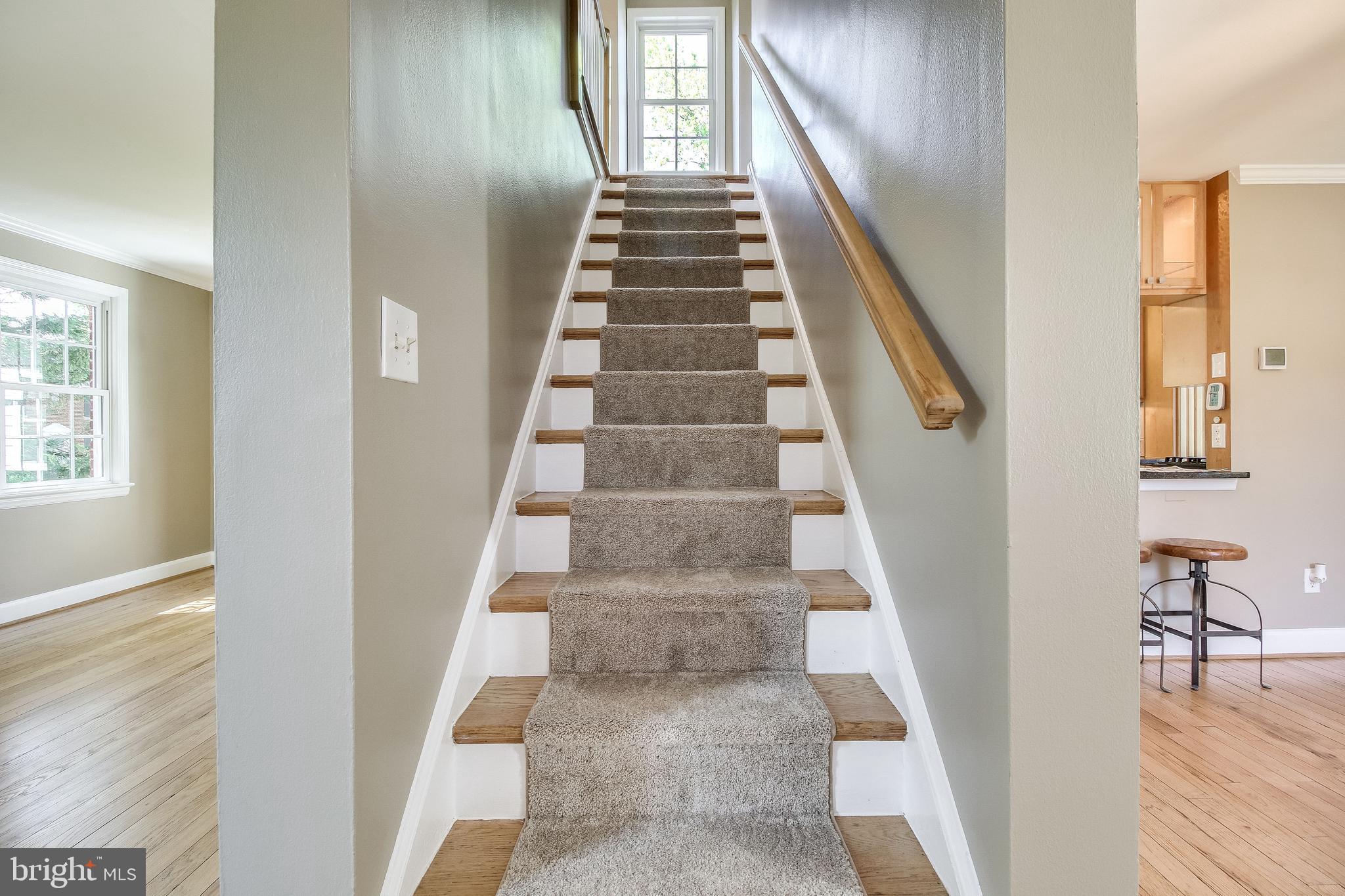 WAVERLY HILLS - Residential