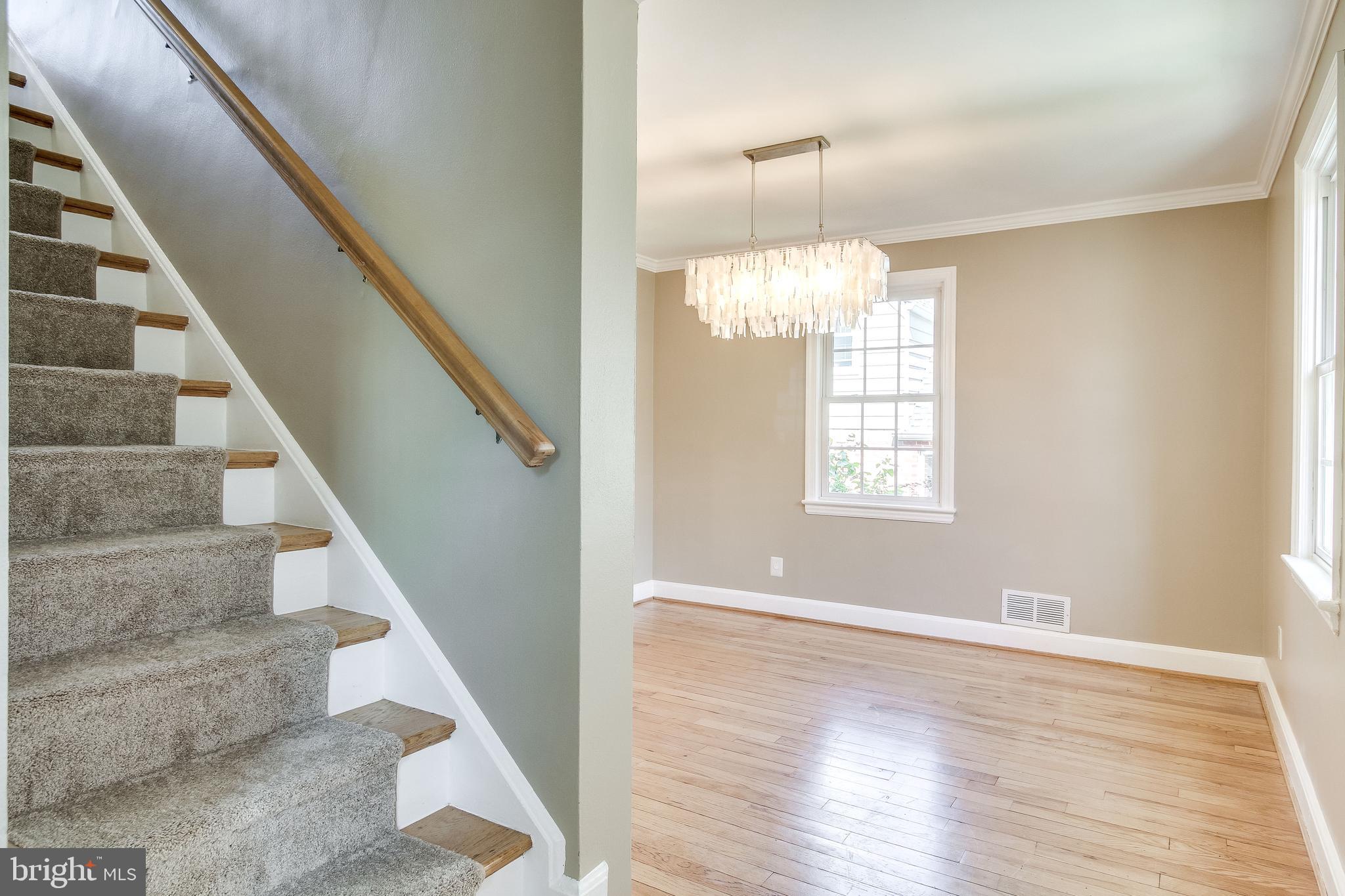 WAVERLY HILLS - Residential