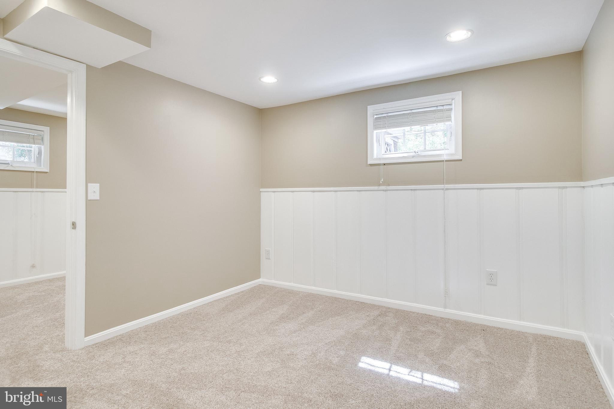 WAVERLY HILLS - Residential