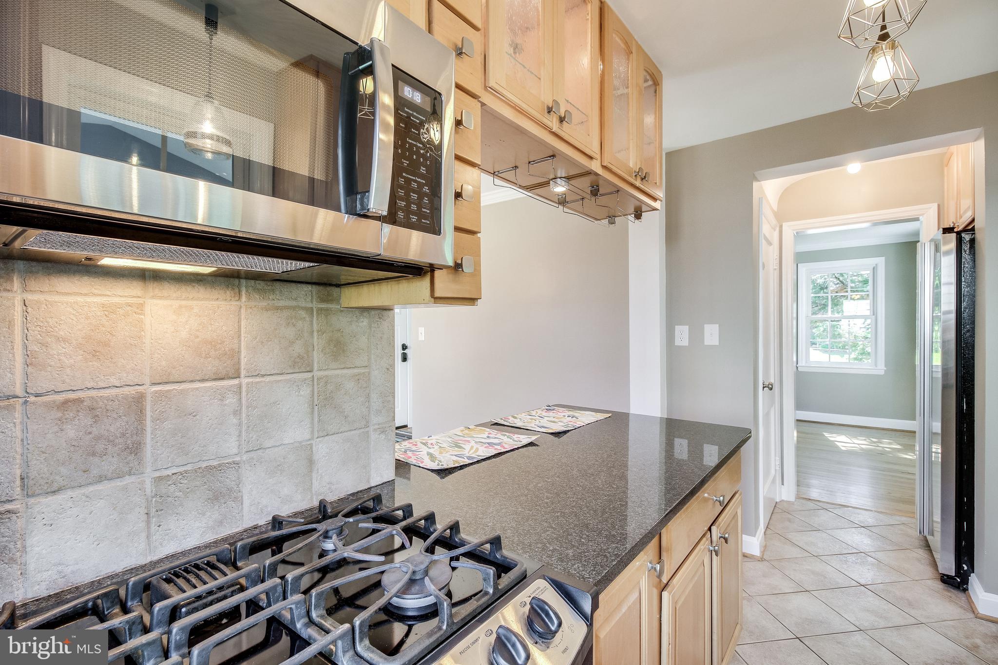 WAVERLY HILLS - Residential