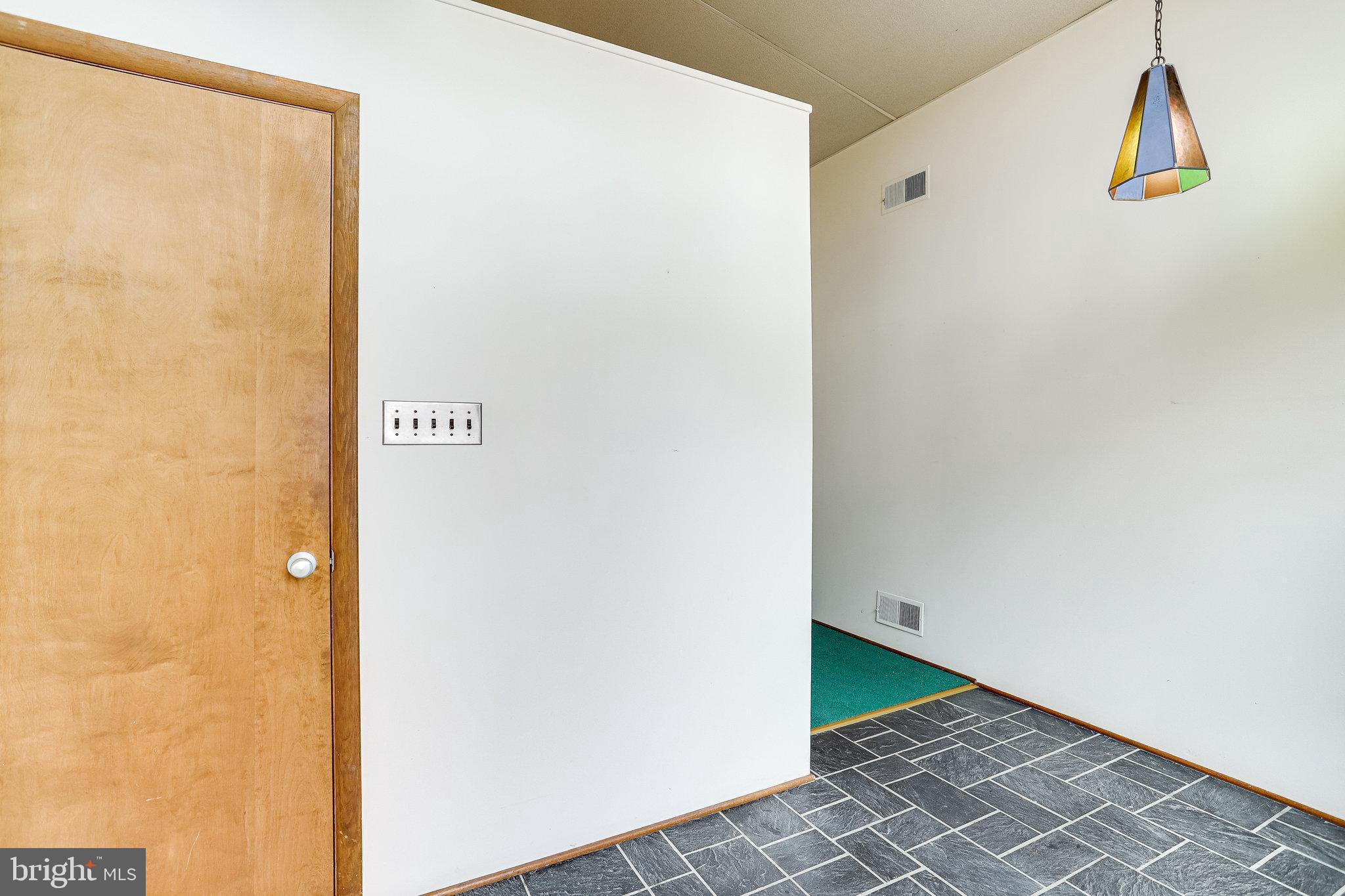 GEORGE MASON TERRACE - Residential