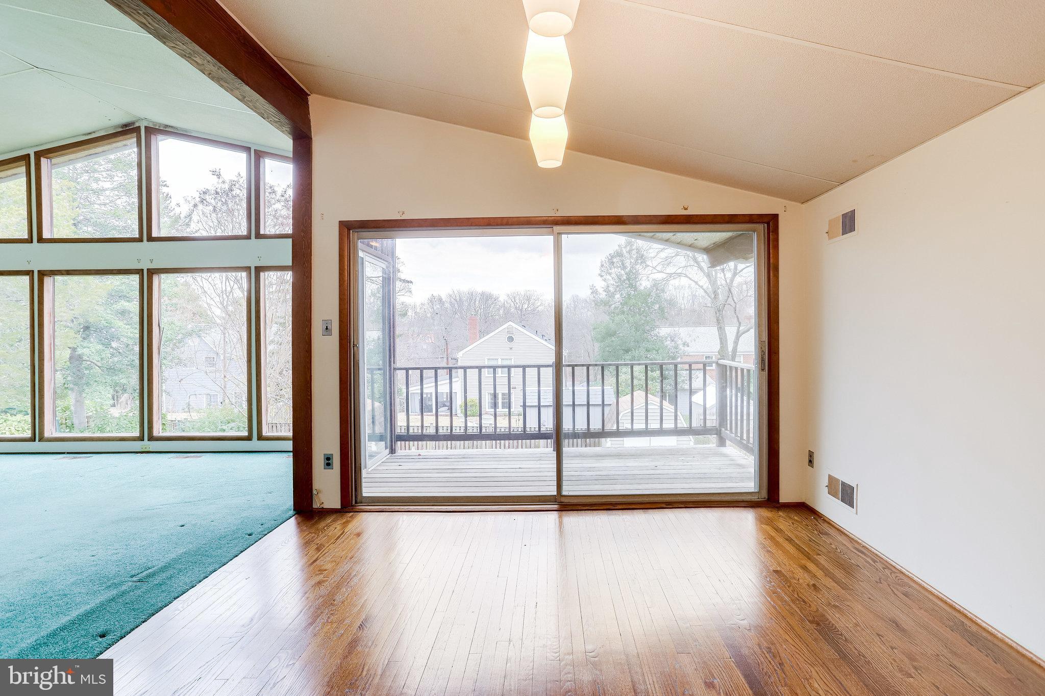 GEORGE MASON TERRACE - Residential