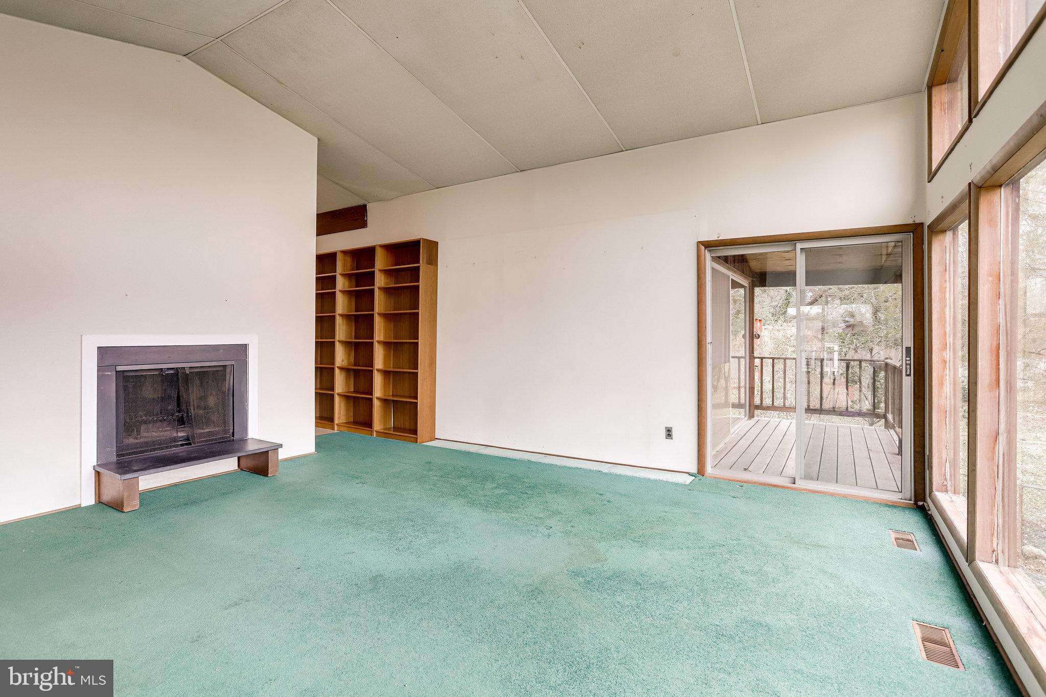 GEORGE MASON TERRACE - Residential