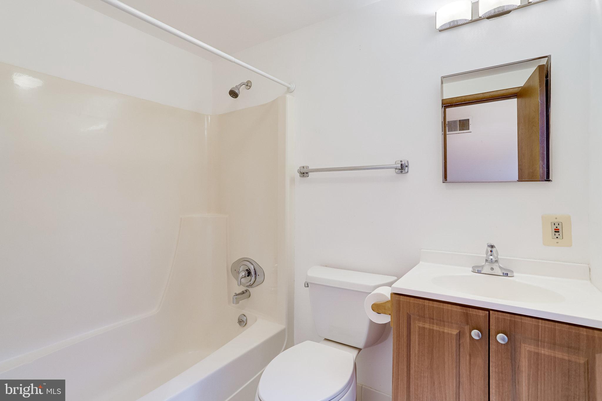 GEORGE MASON TERRACE - Residential