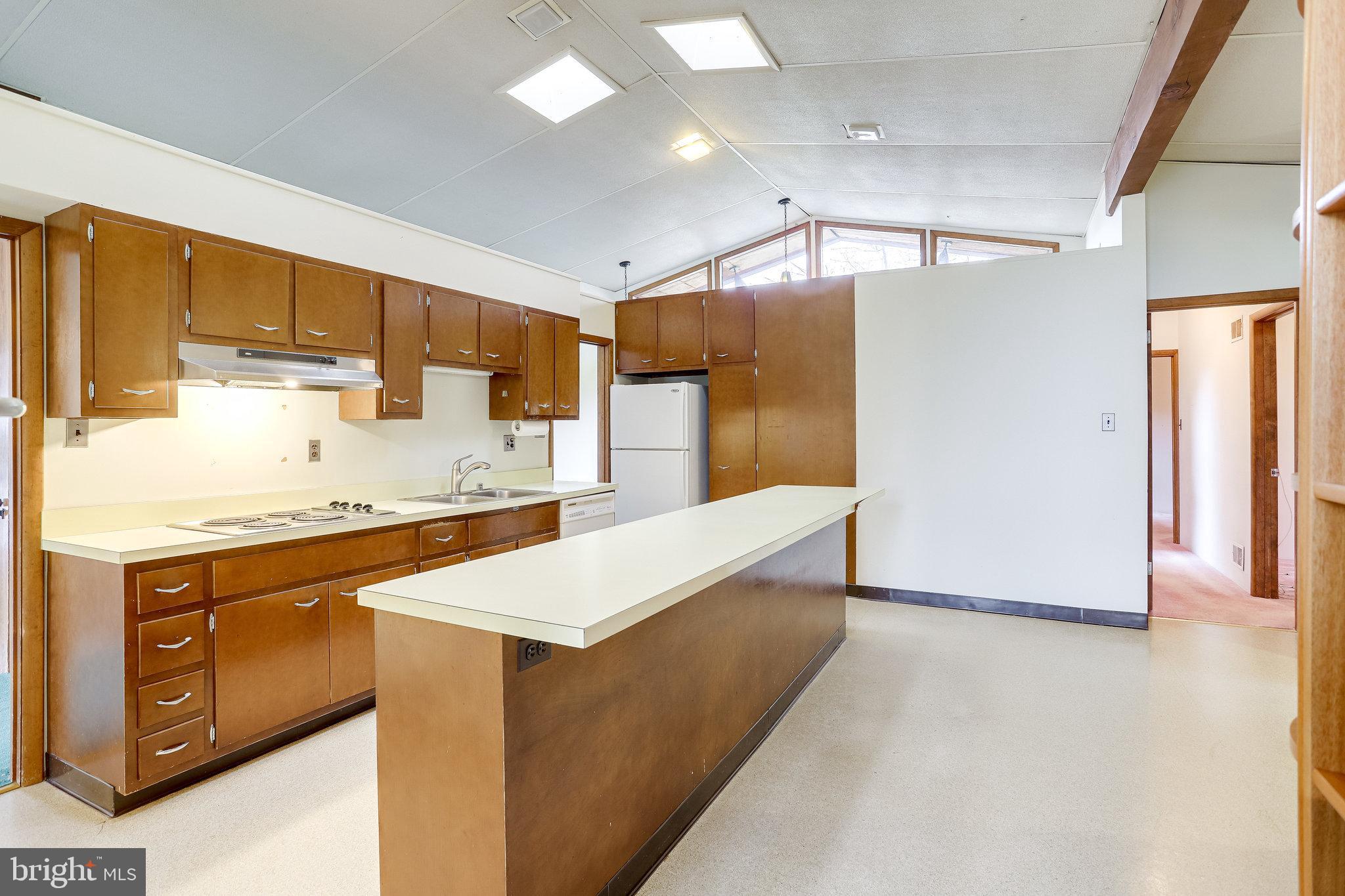 GEORGE MASON TERRACE - Residential