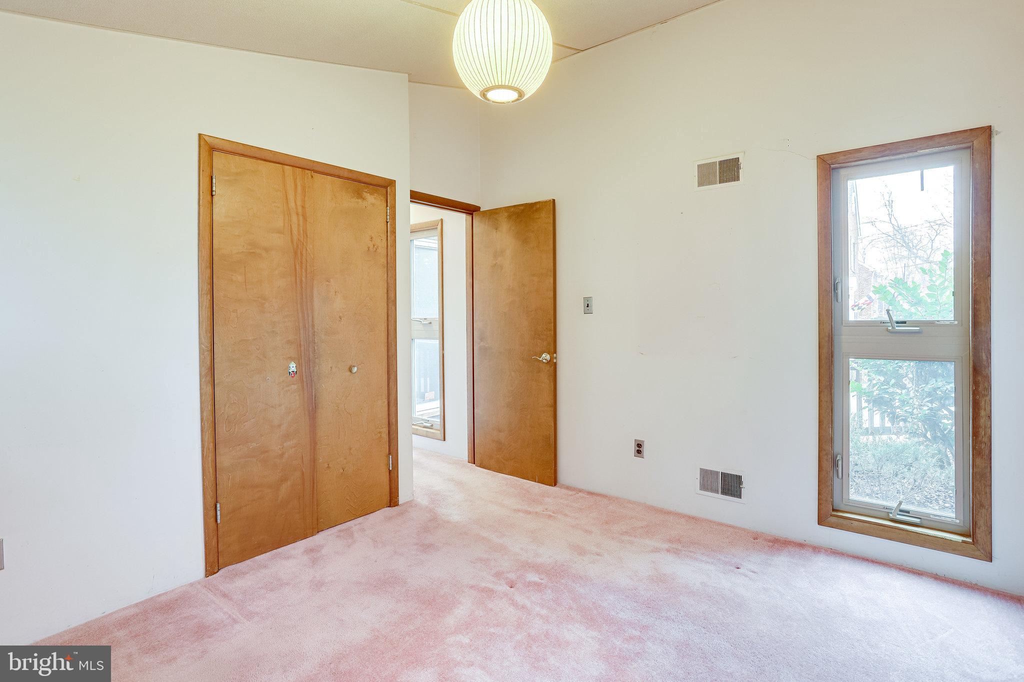 GEORGE MASON TERRACE - Residential