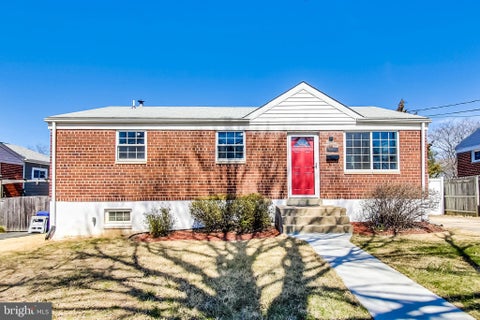 Homes For Rent - 4617 Creek Shore Drive<br/> ROCKVILLE, MD 20852