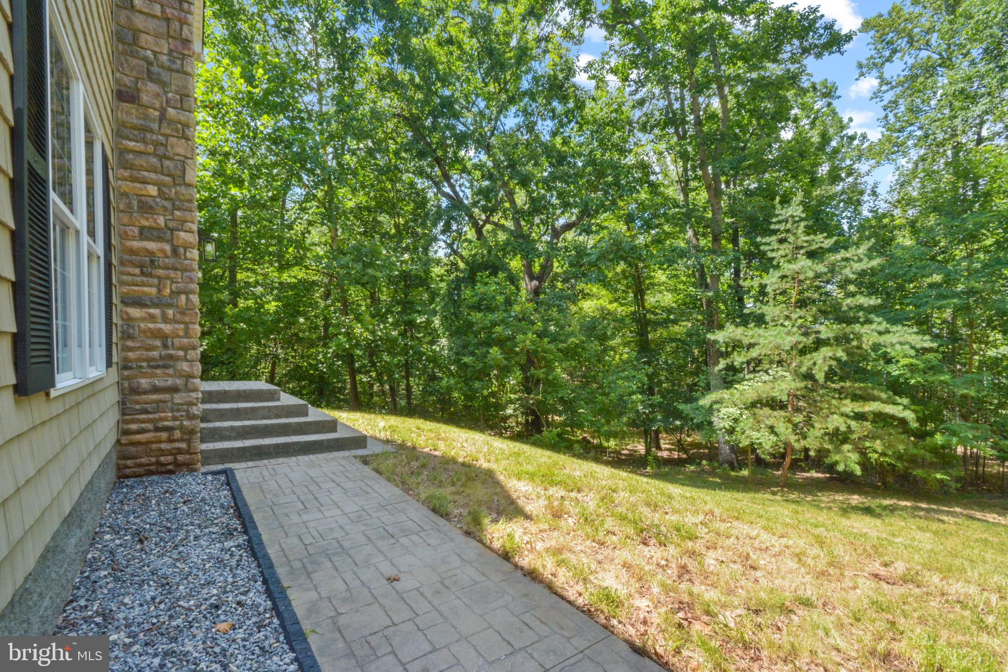 1229 MILTON ROAD
