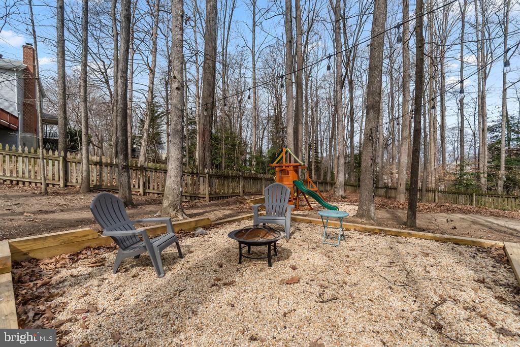 LEE'S HILL OAKMONT VILLAGE - Residential