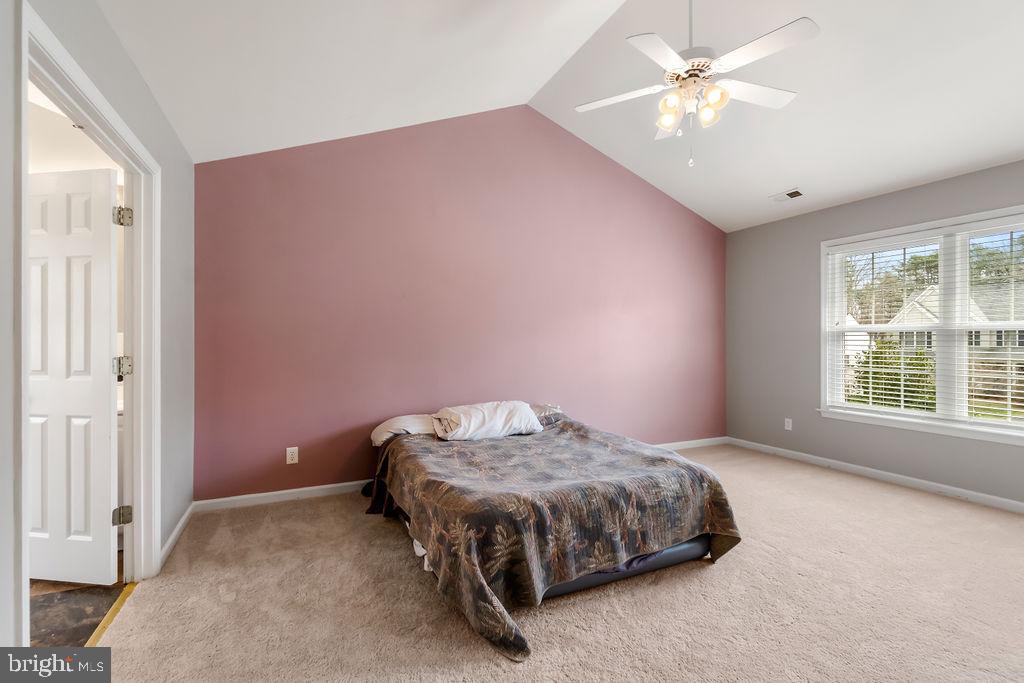 LEE'S HILL OAKMONT VILLAGE - Residential