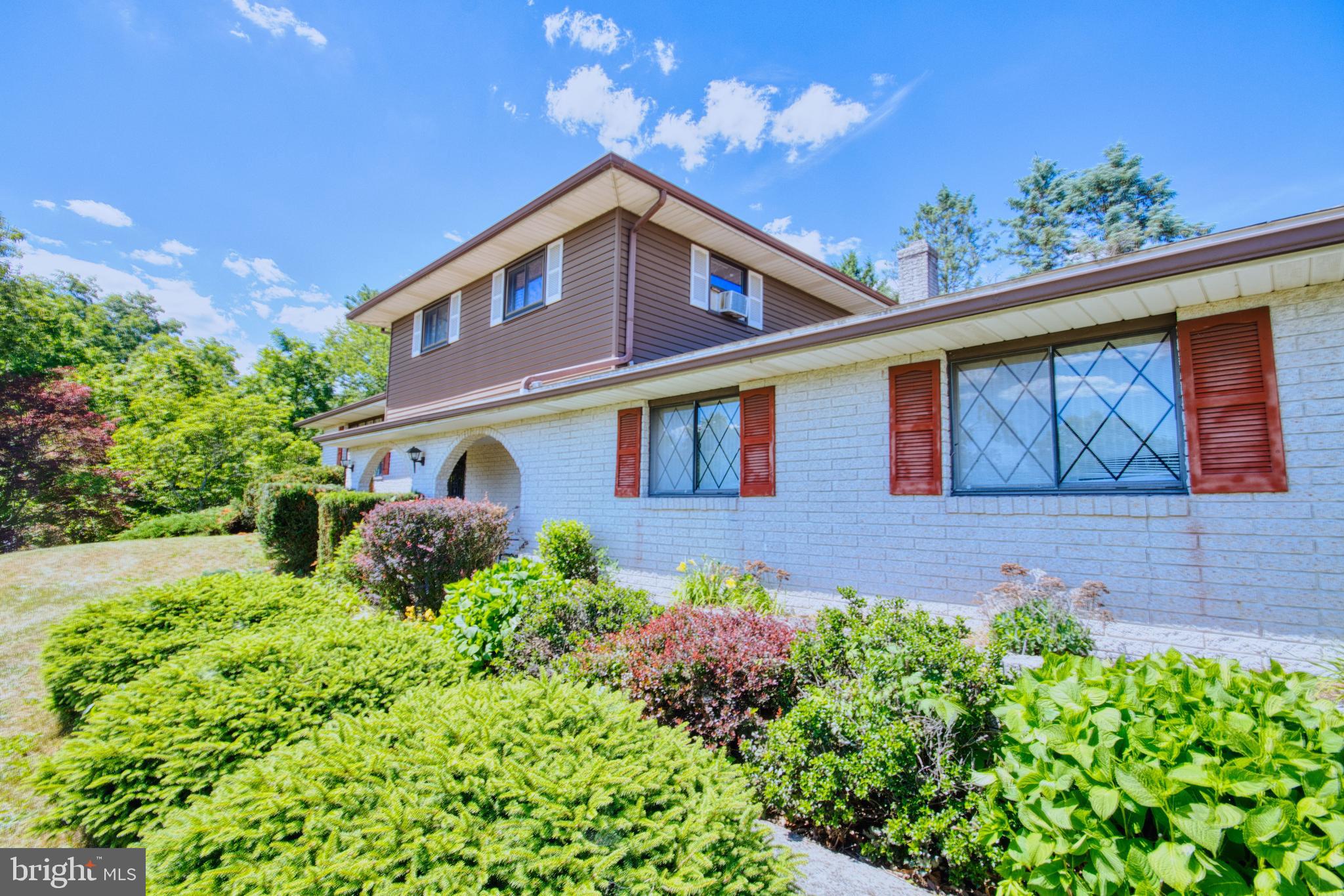 211 REEDSVILLE ROAD