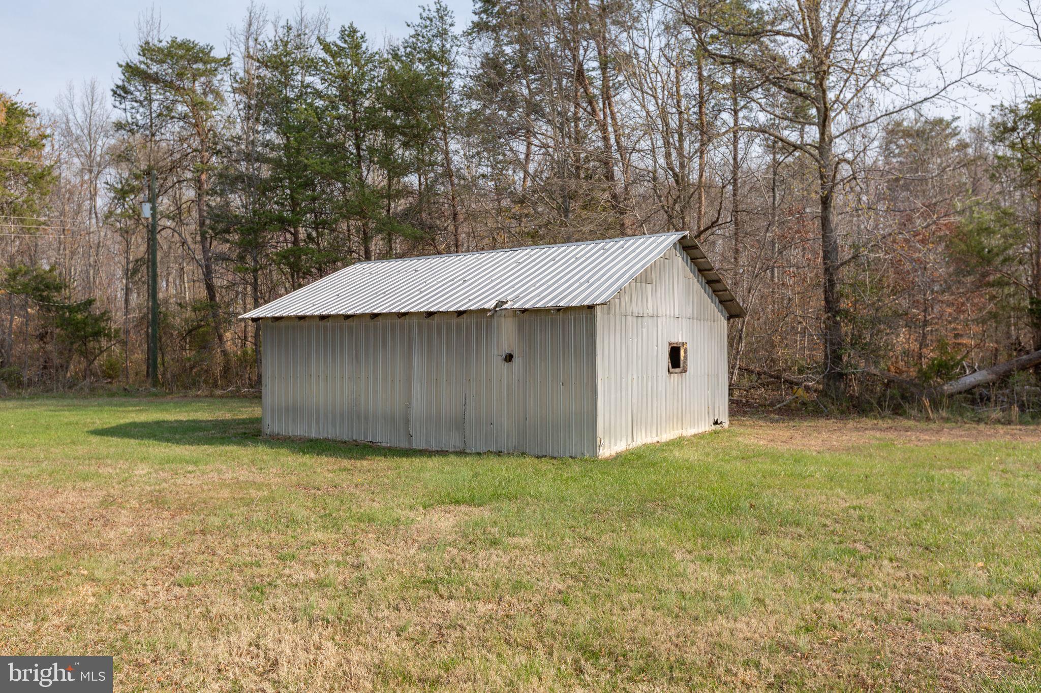 PLEASANT VILLAGE - Residential