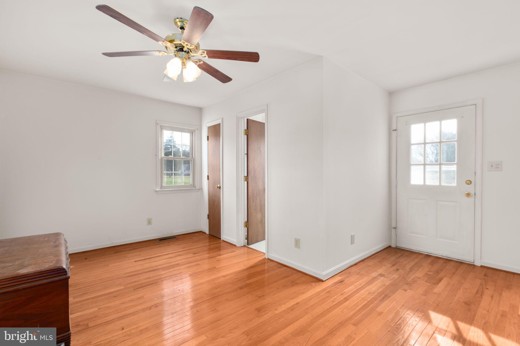 PLEASANT VILLAGE - Residential