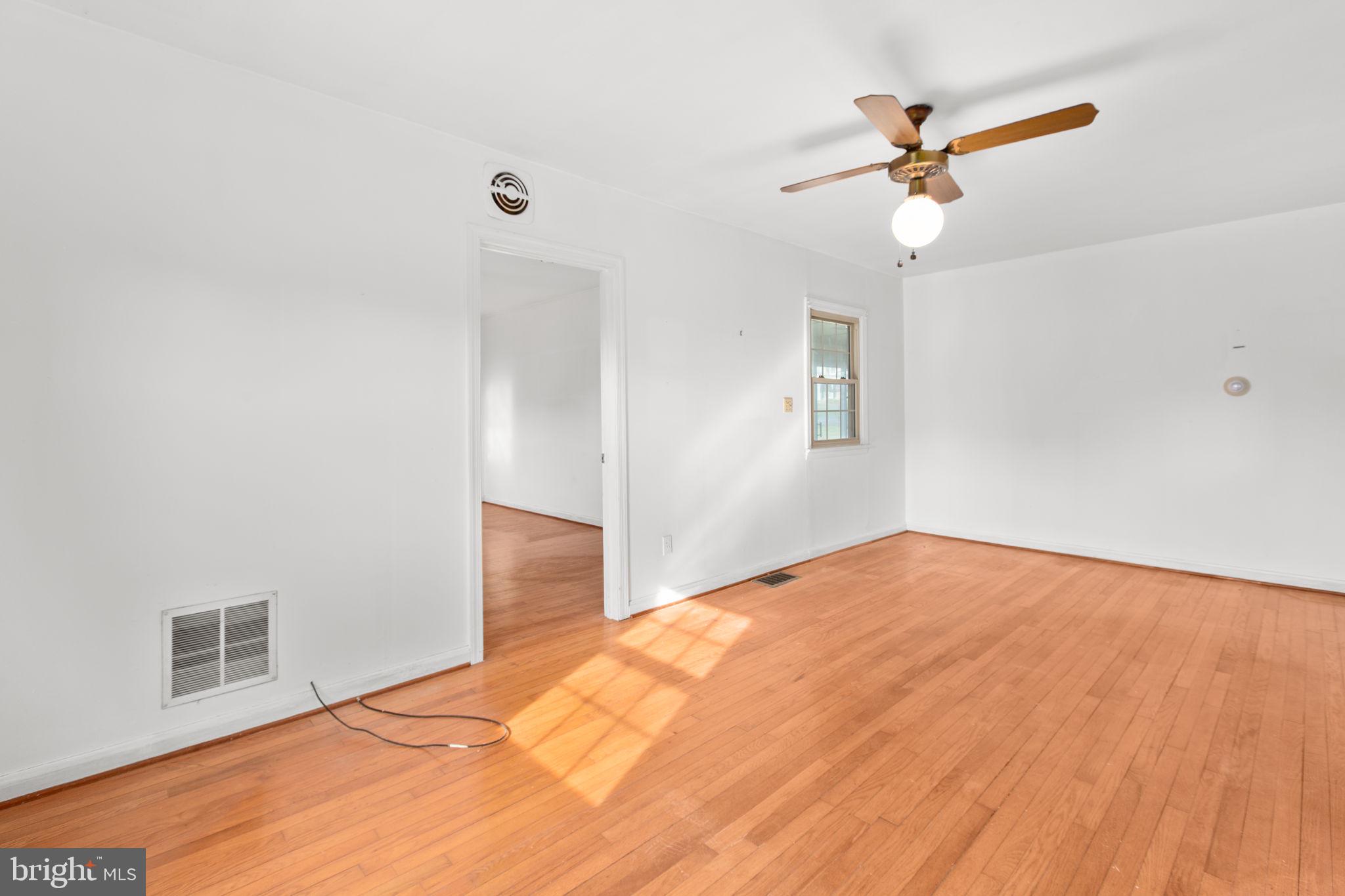 PLEASANT VILLAGE - Residential