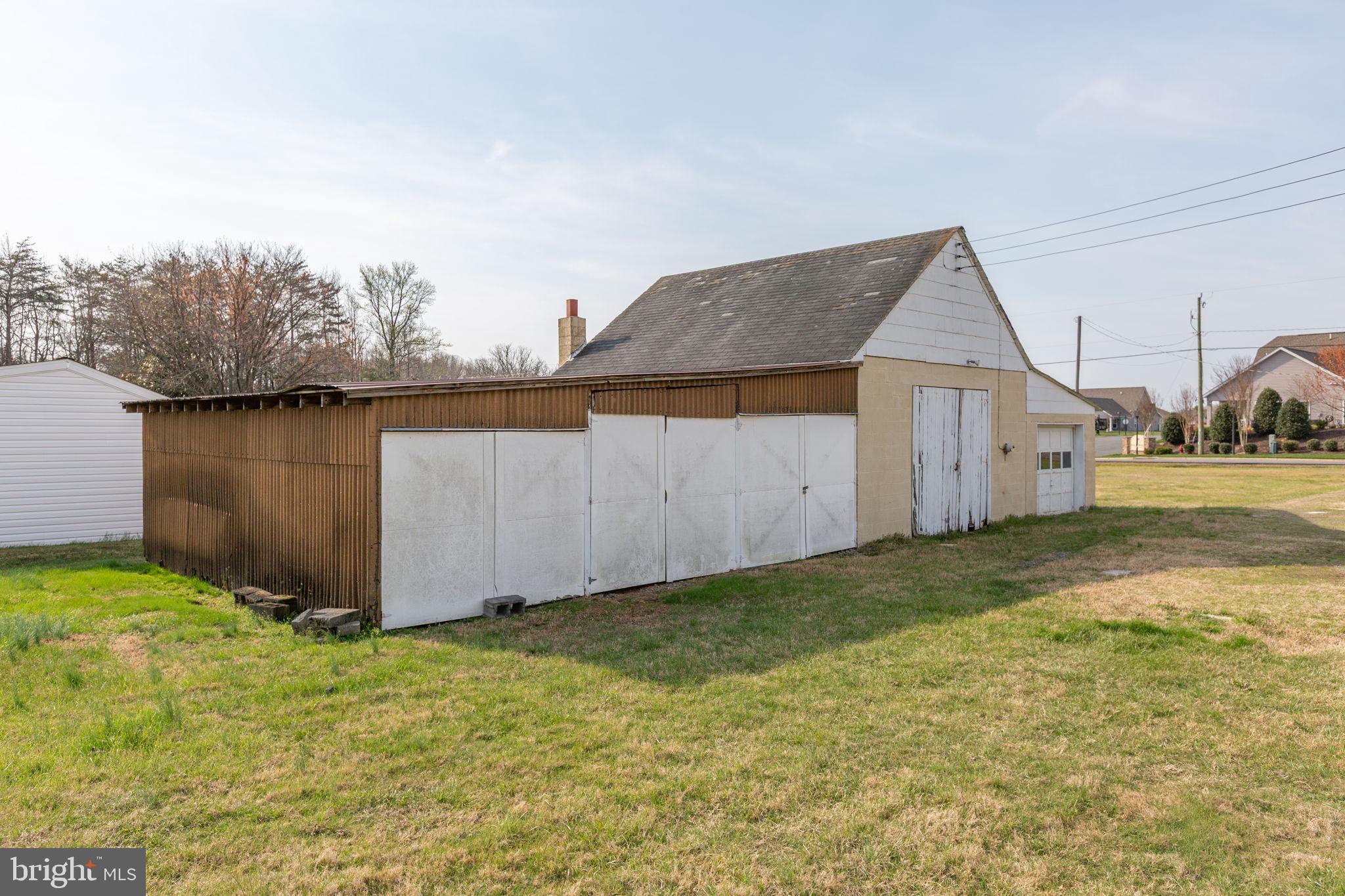 PLEASANT VILLAGE - Residential