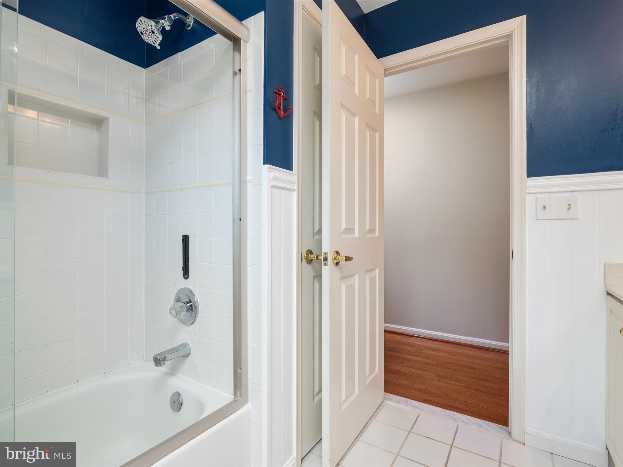 SHIPLEYS CHOICE - Residential