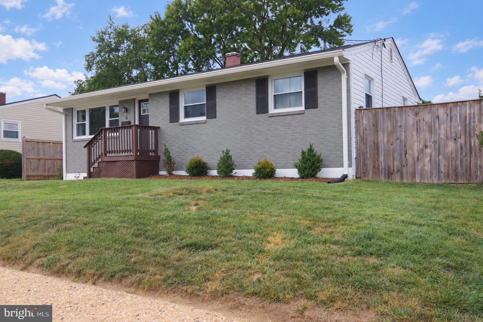 6 COLONIAL DRIVE