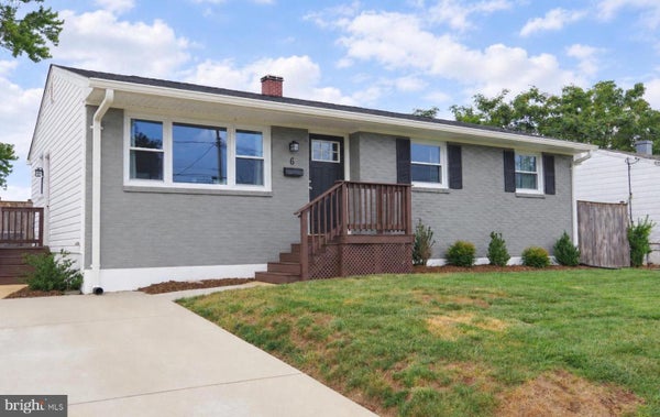 6 COLONIAL DR, LINTHICUM HEIGHTS, MD 21090 - Image 72f52c4f21ebb6133e01cf40c5dec5ff/2814533667
