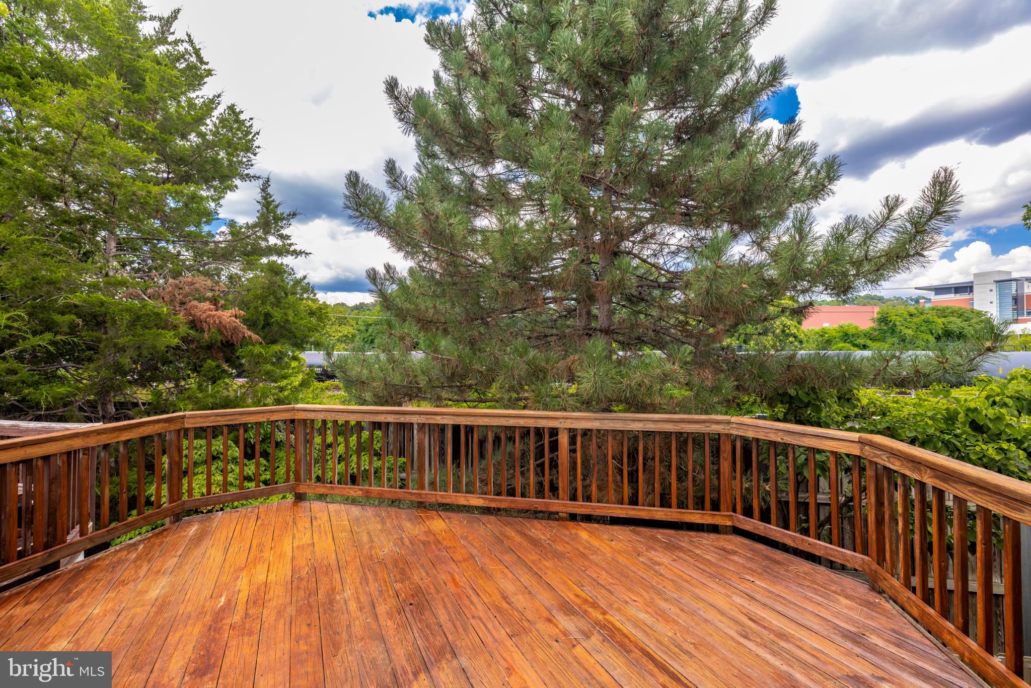 TOWNES AT CAMERON PARKE - Residential Lease