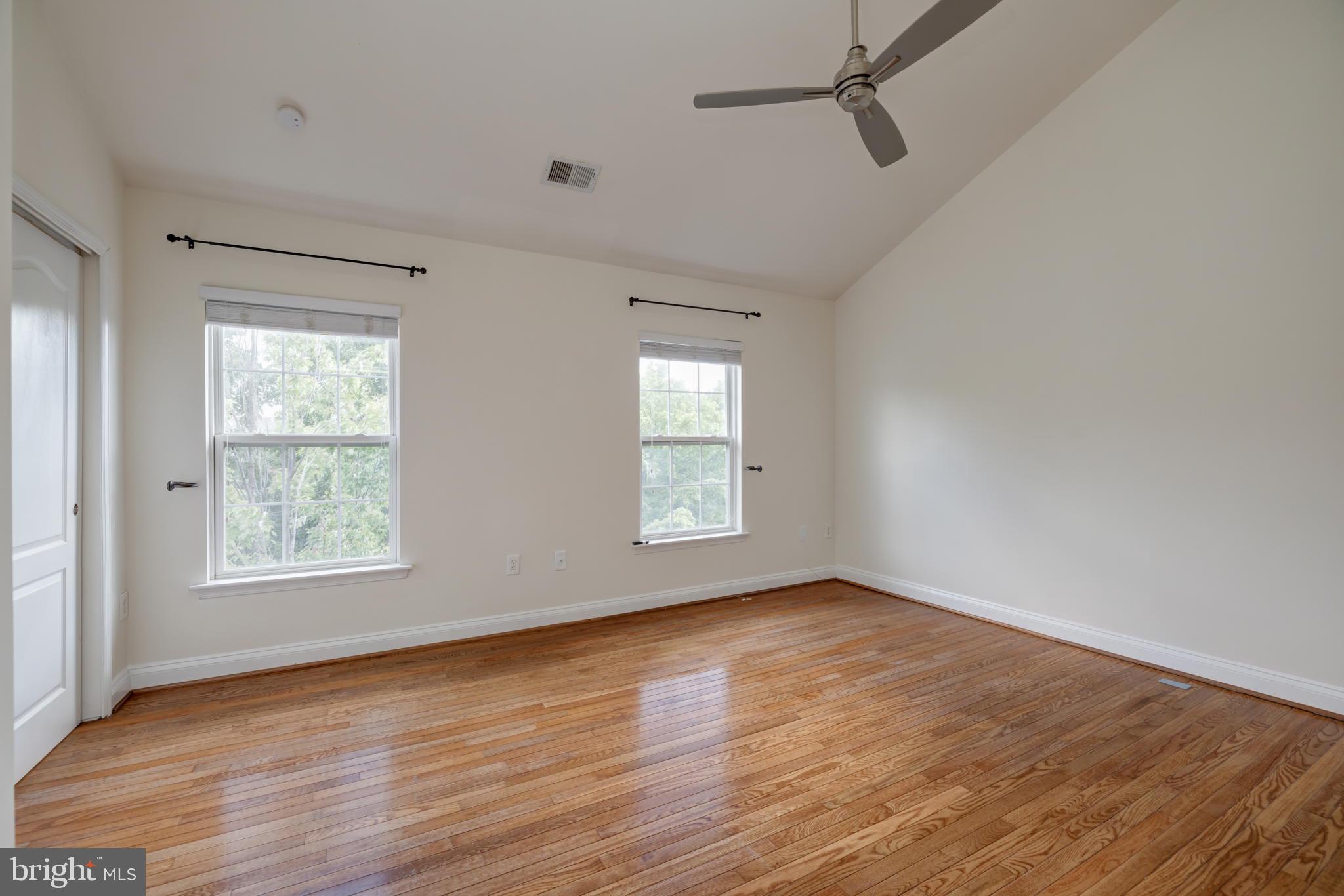 TOWNES AT CAMERON PARKE - Residential Lease