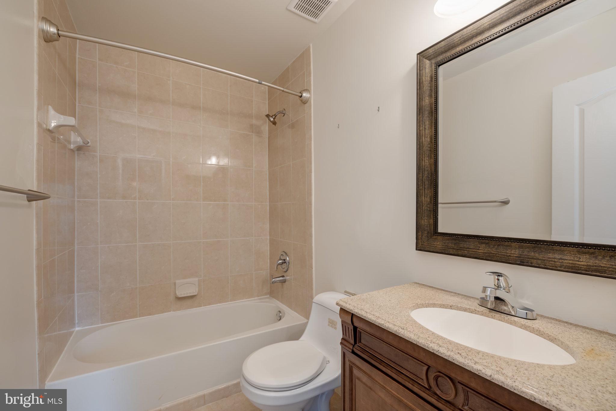 TOWNES AT CAMERON PARKE - Residential Lease